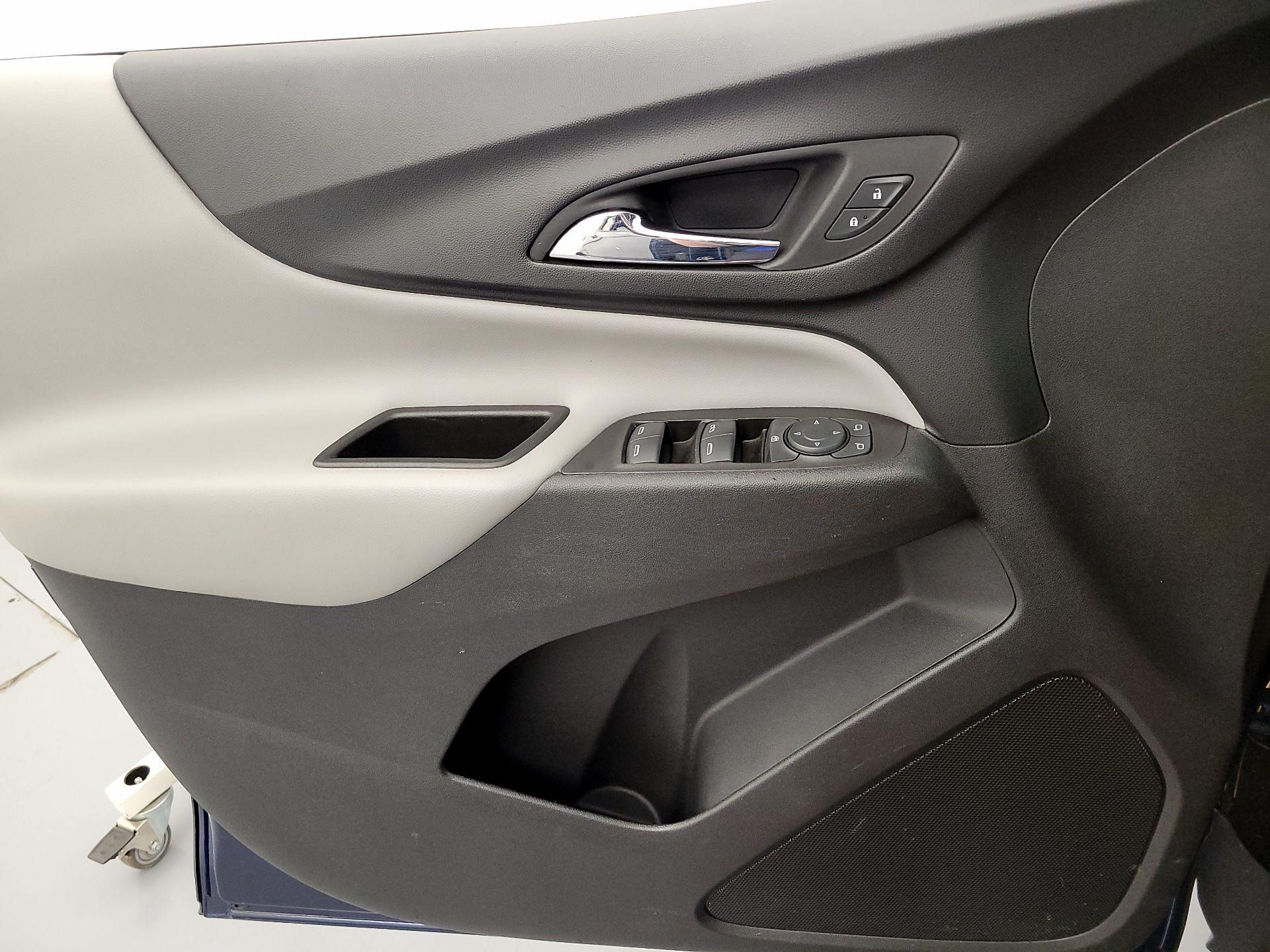 Thumbnail: 2022 Chevrolet Equinox - 12