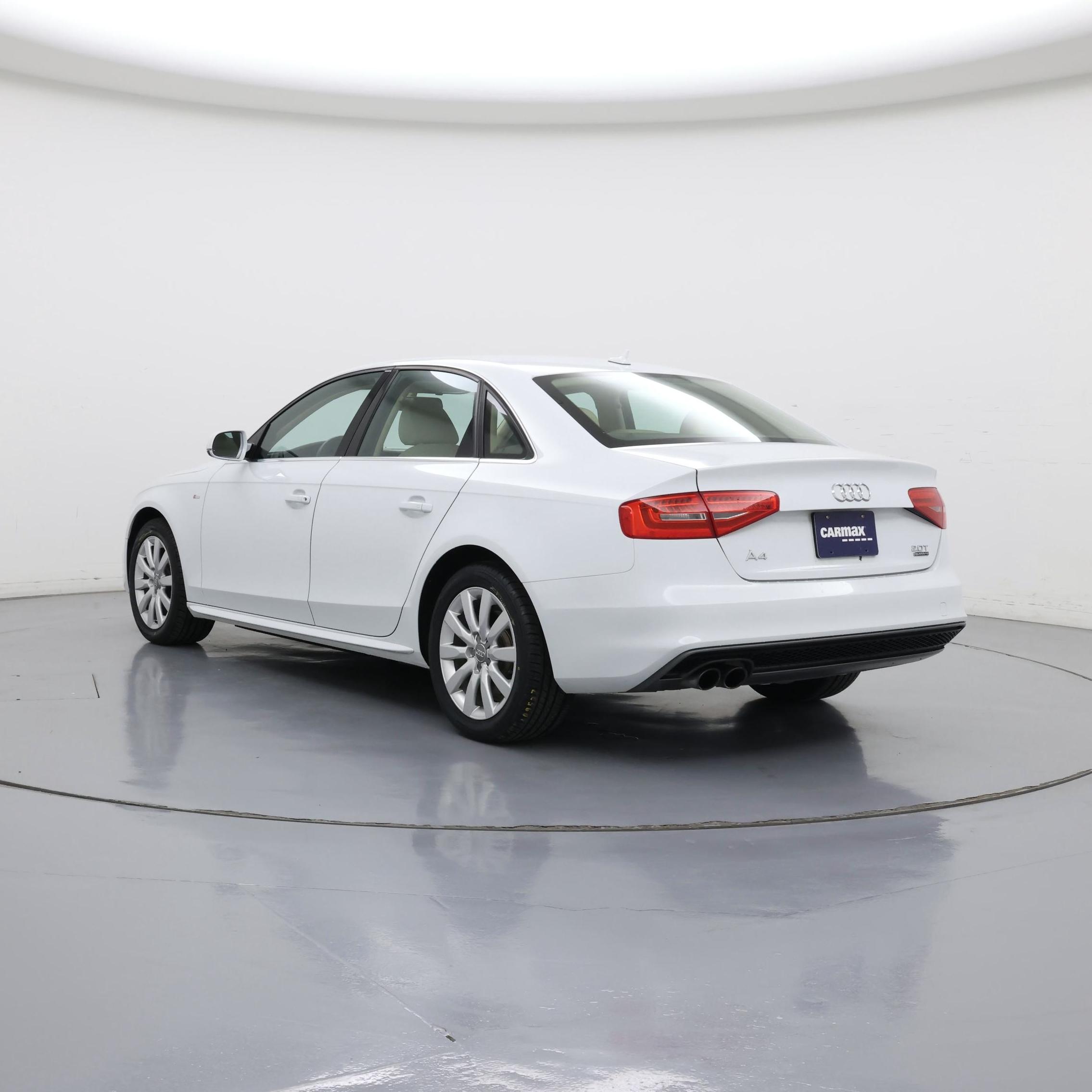 Thumbnail: 2015 Audi A4 - 2
