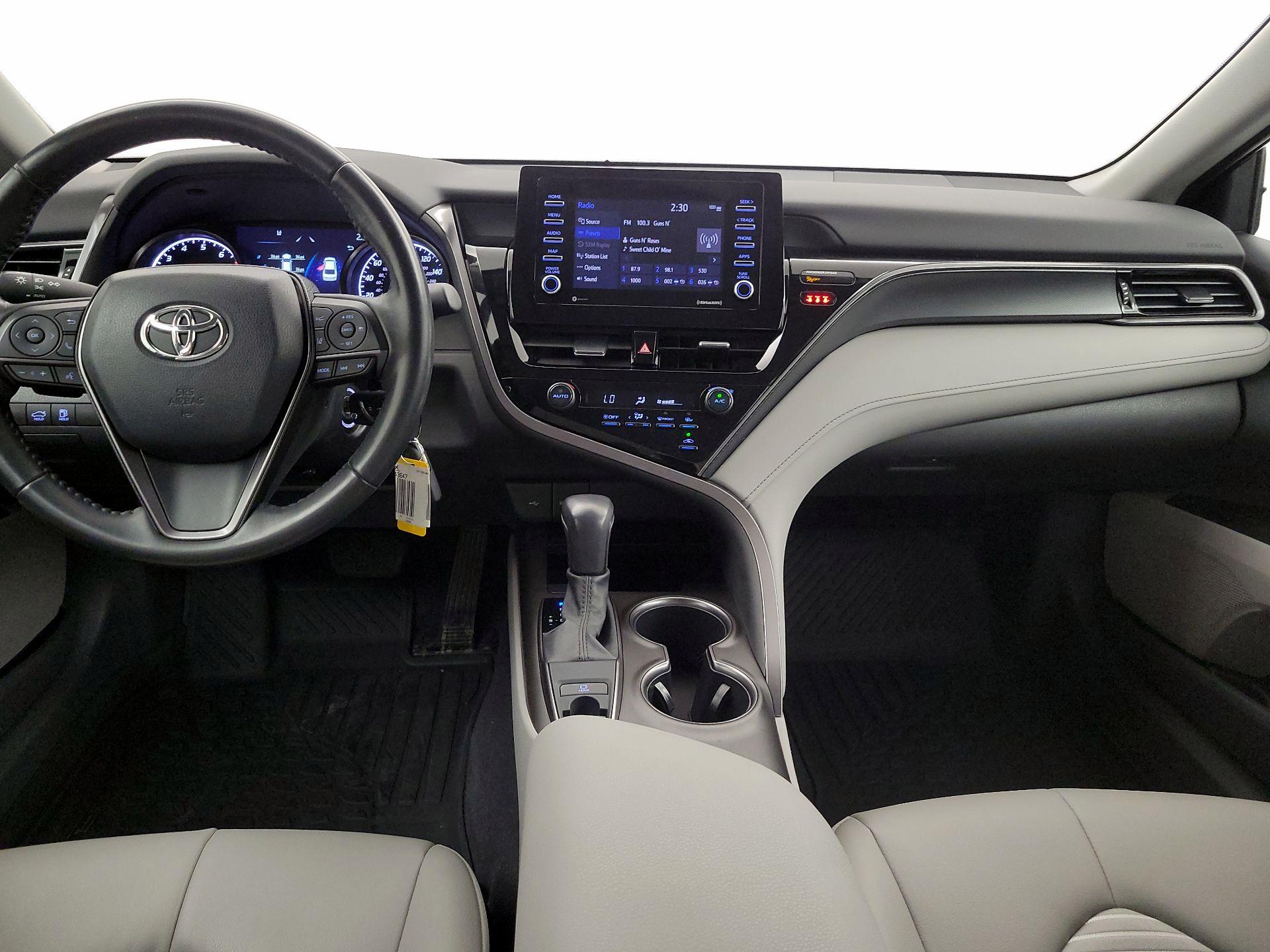 Thumbnail: 2021 Toyota Camry - 9