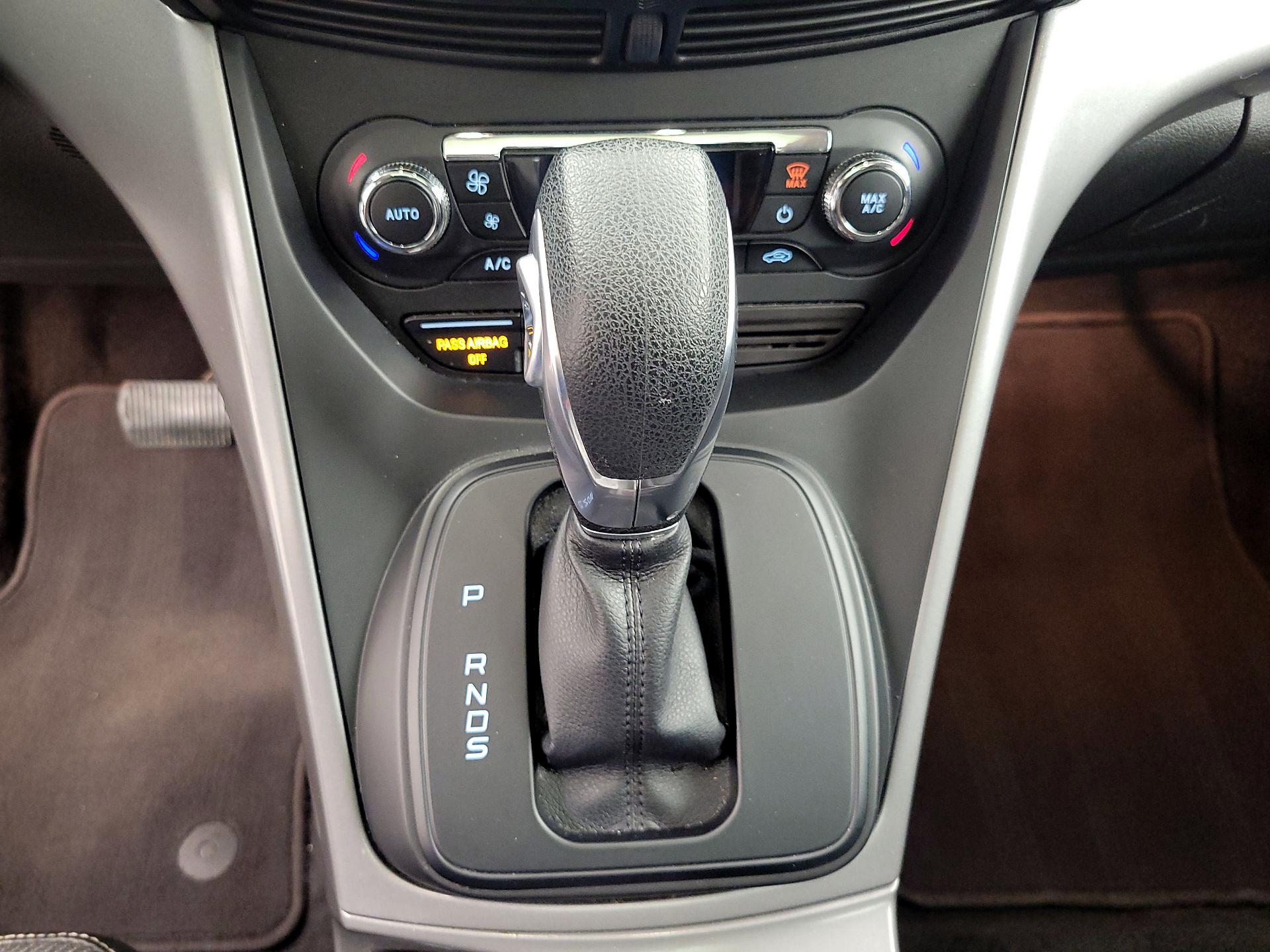 Thumbnail: 2016 Ford Escape - 15