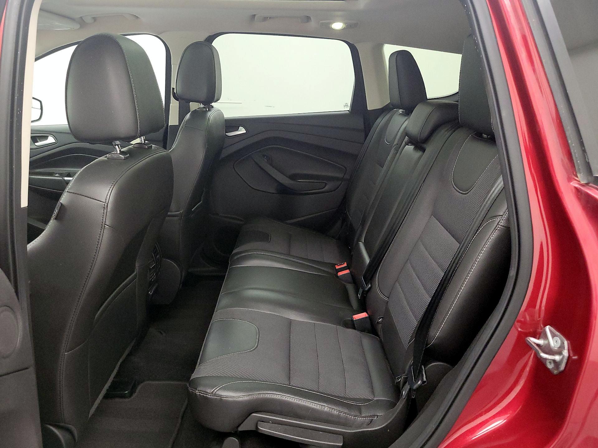 Thumbnail: 2016 Ford Escape - 17