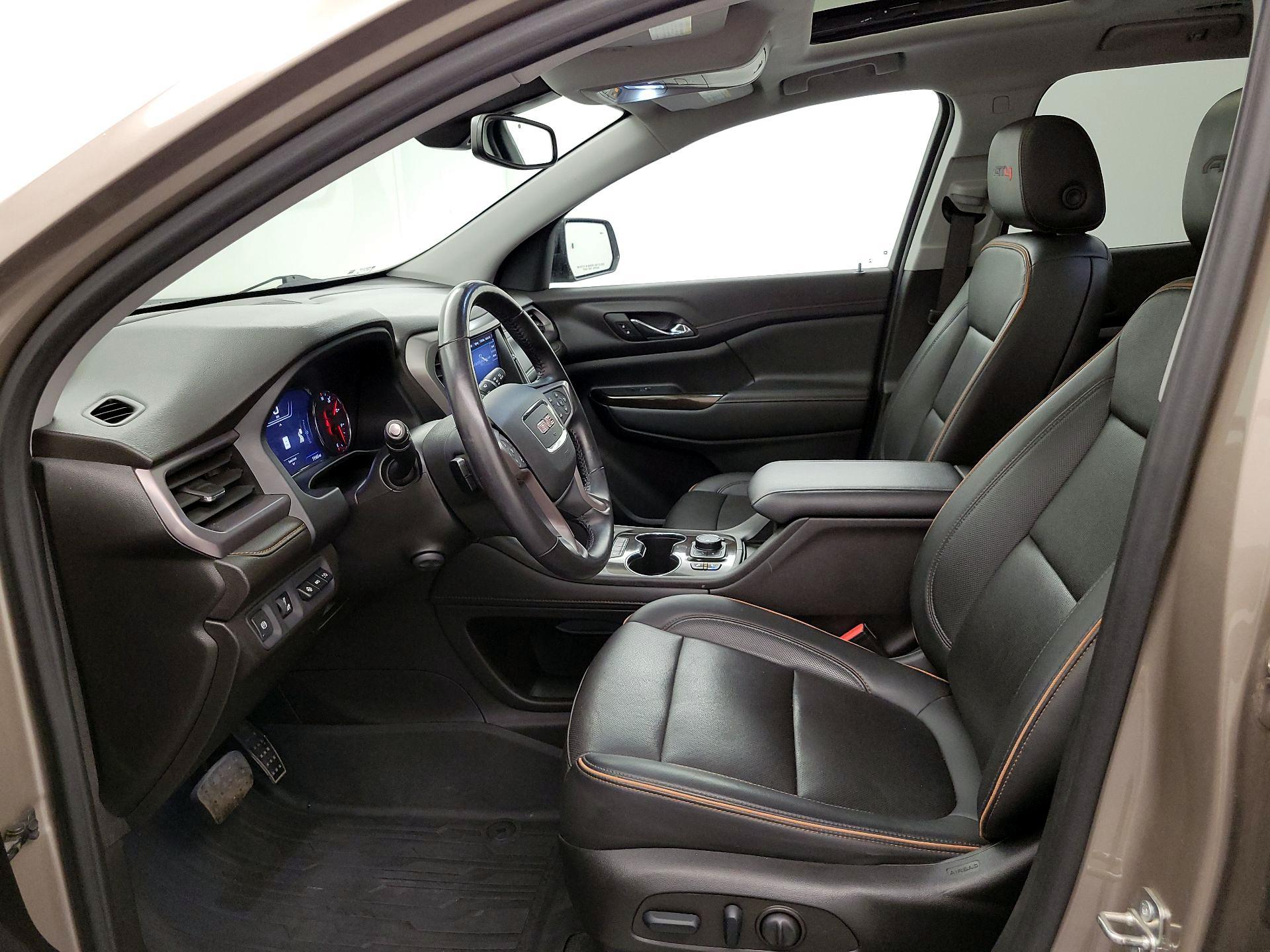 Thumbnail: 2022 GMC Acadia - 11