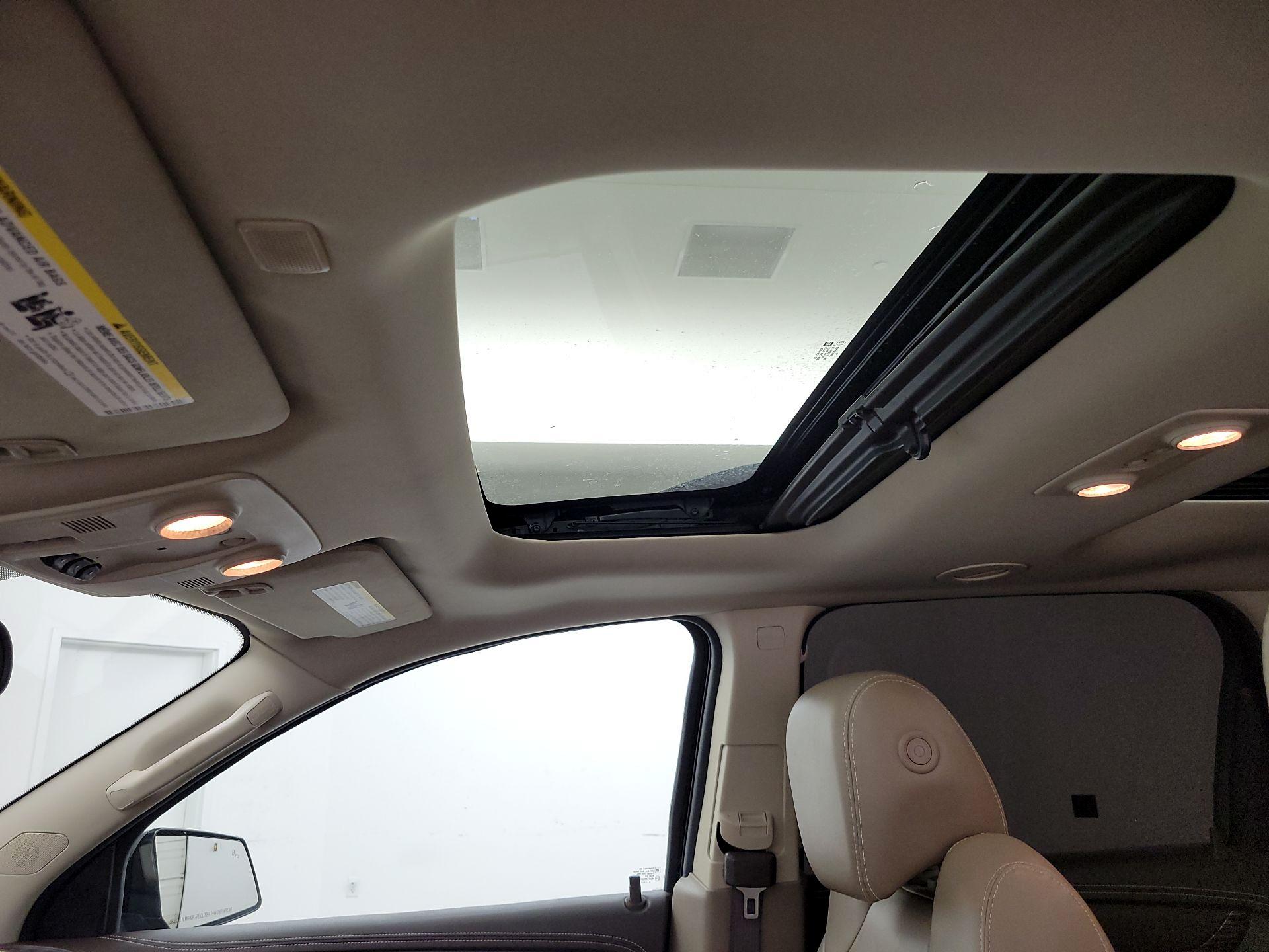 Thumbnail: 2016 GMC Acadia - 19