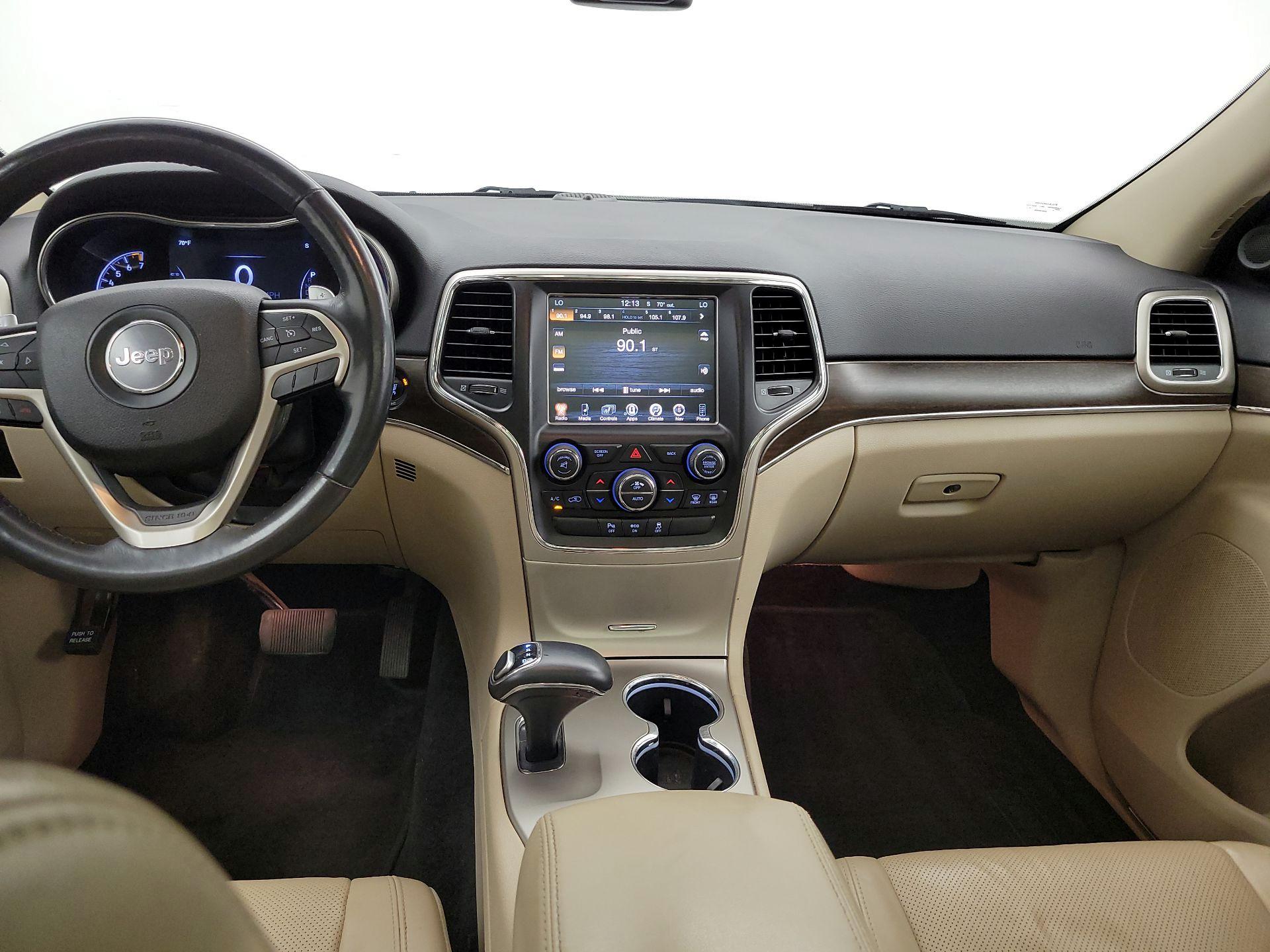Thumbnail: 2015 Jeep Grand Cherokee - 9