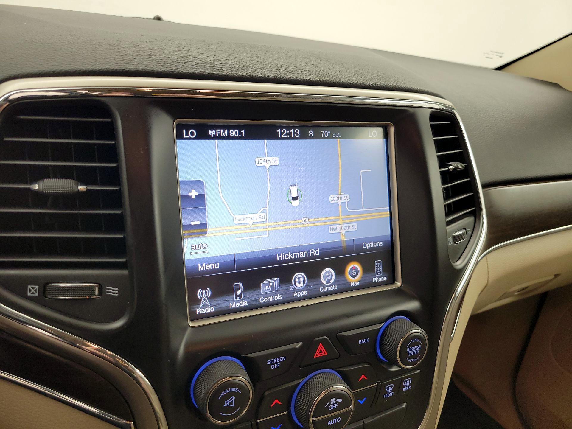 Thumbnail: 2015 Jeep Grand Cherokee - 14