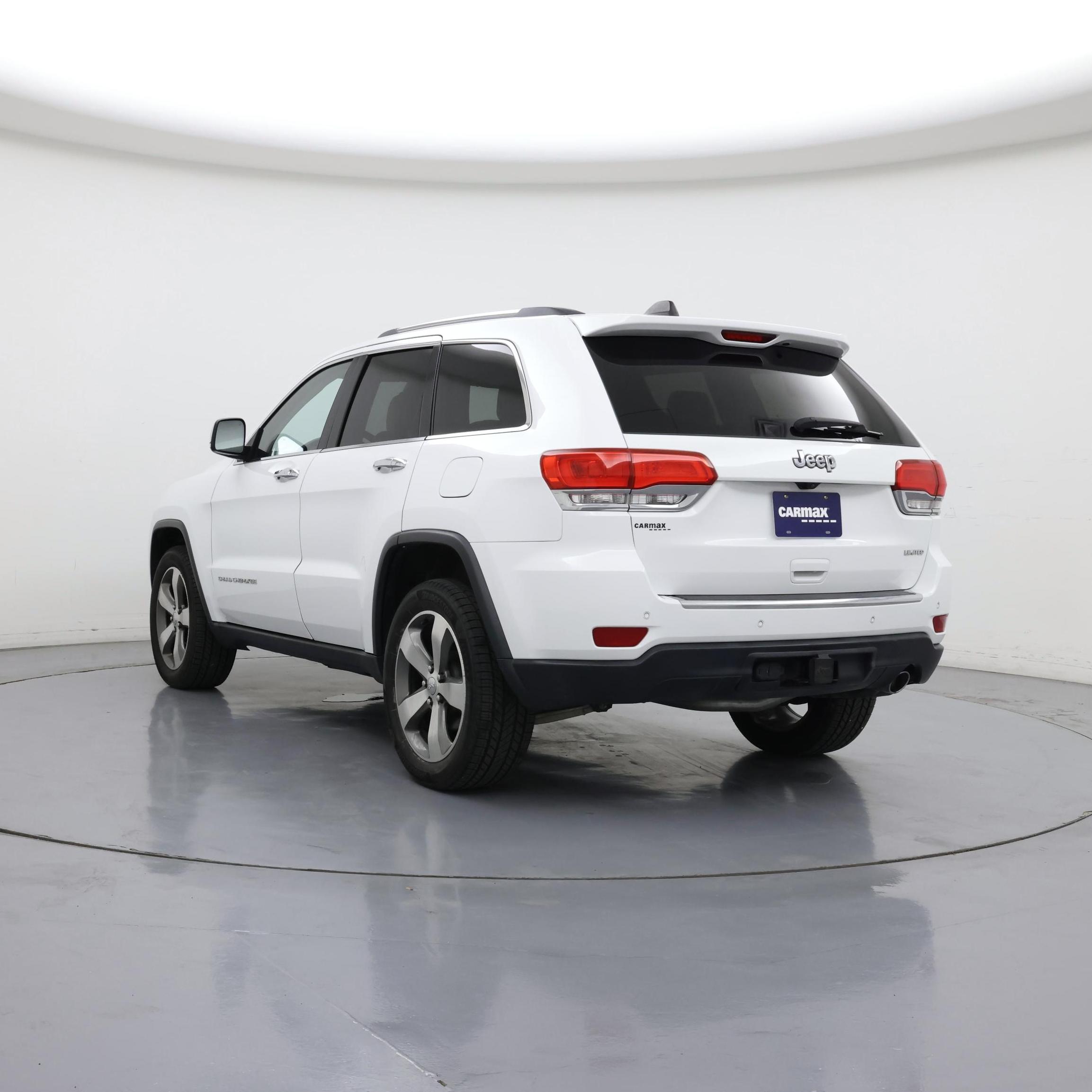 Thumbnail: 2015 Jeep Grand Cherokee - 2