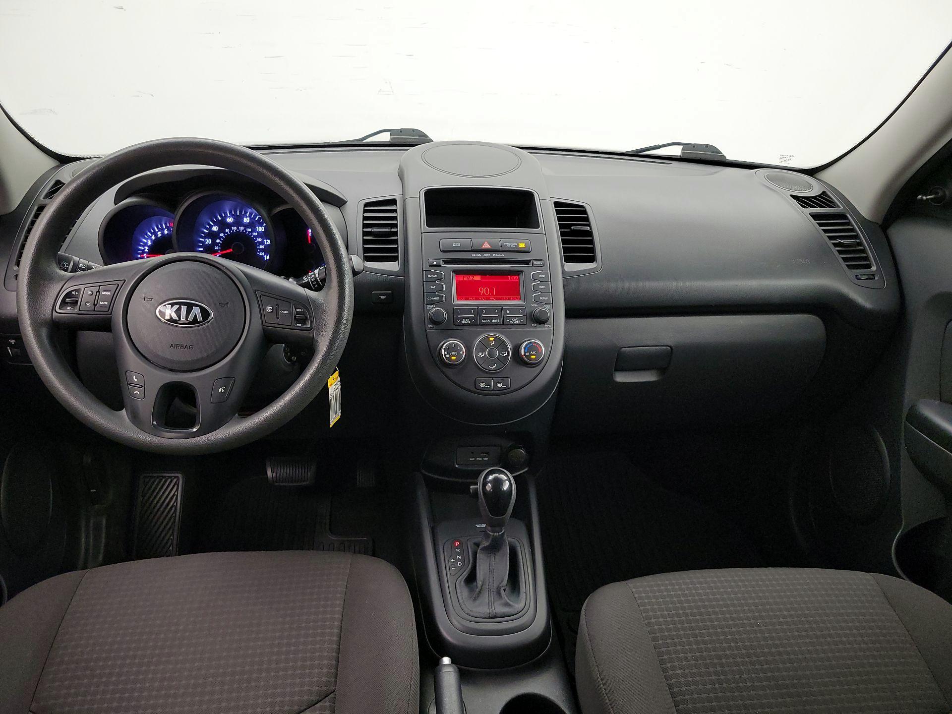 Thumbnail: 2013 Kia Soul - 9