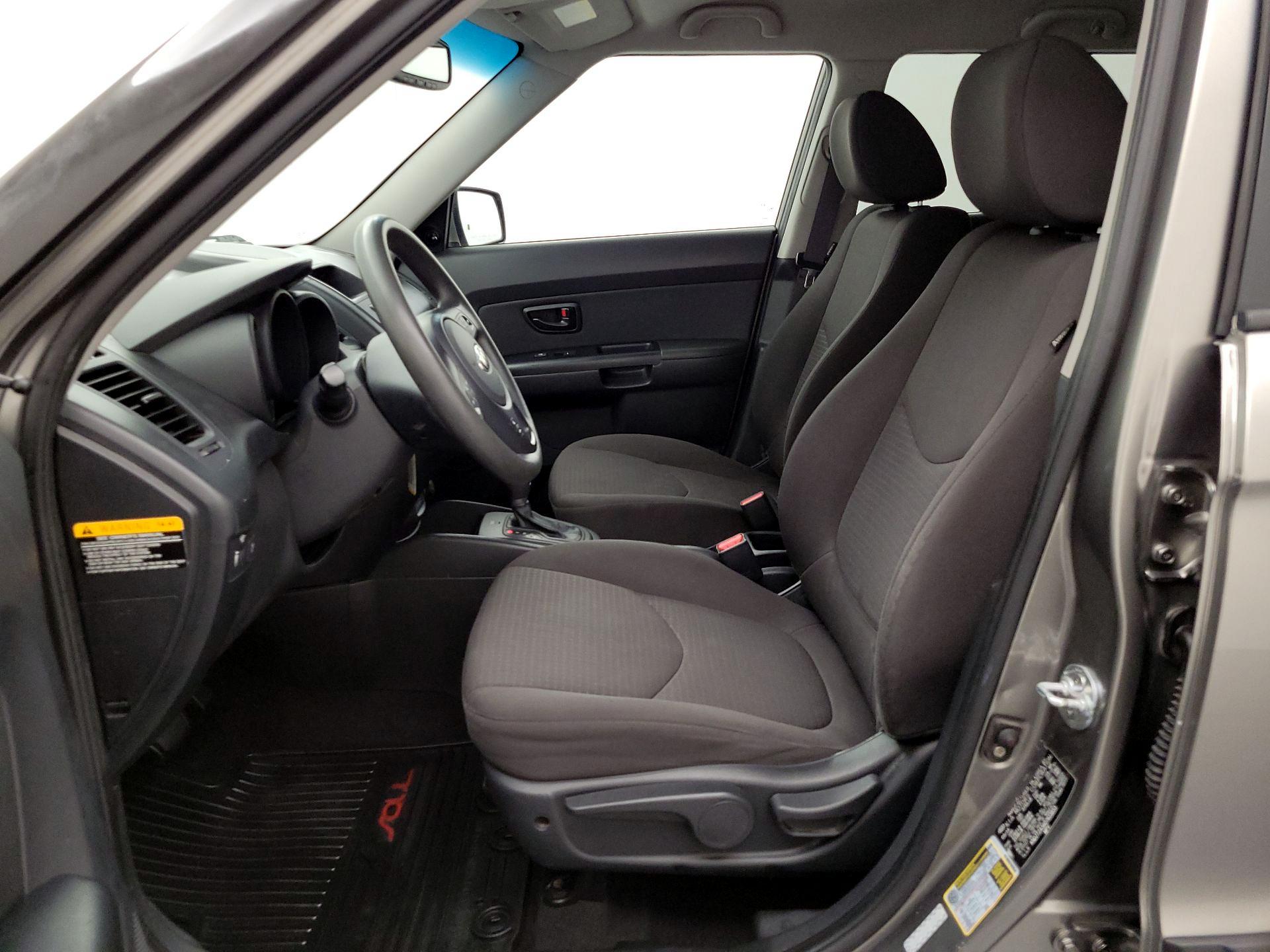 Thumbnail: 2013 Kia Soul - 11
