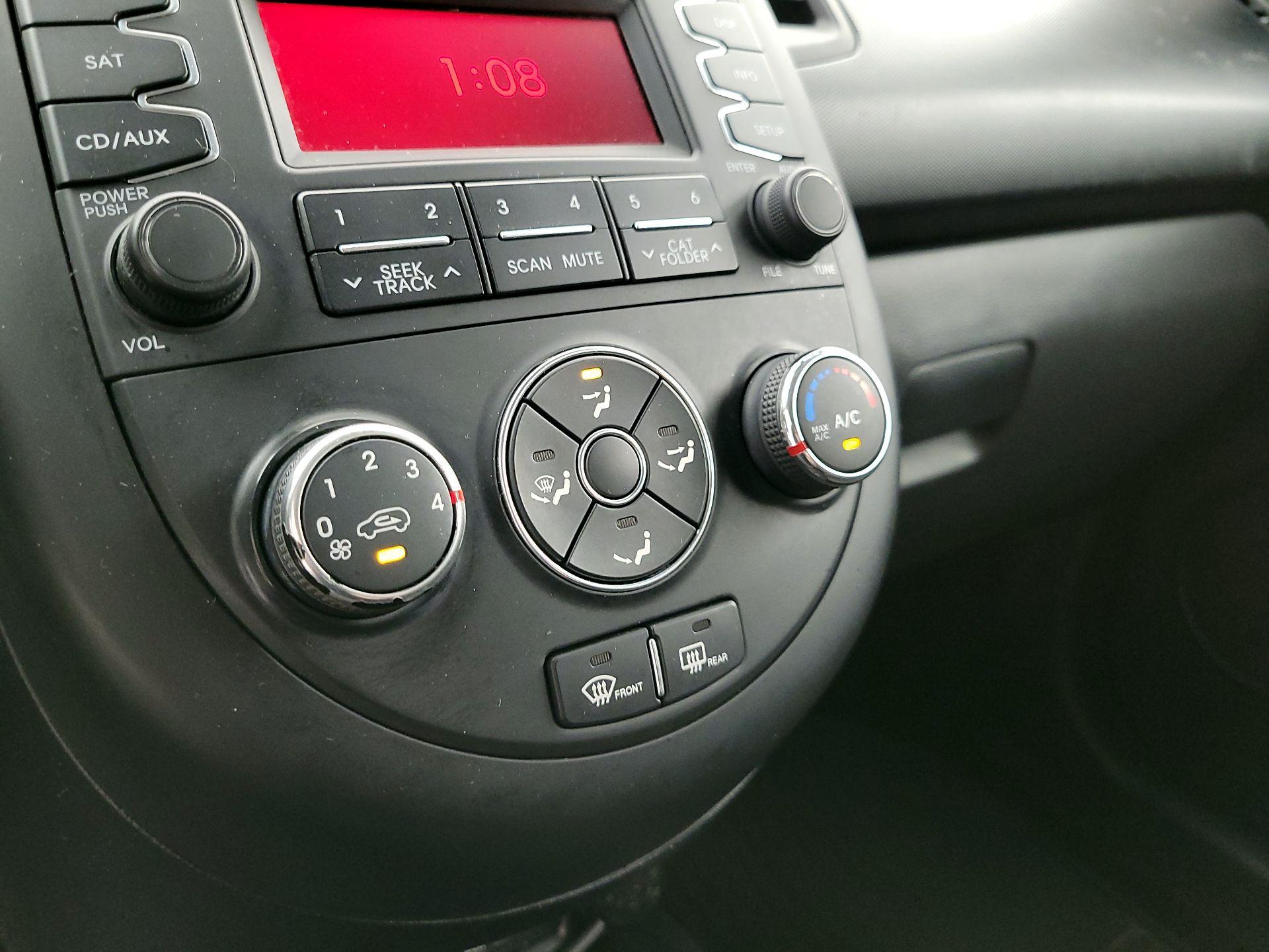 Thumbnail: 2013 Kia Soul - 15