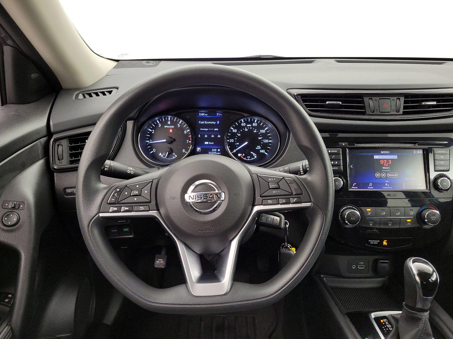 Thumbnail: 2018 Nissan Rogue - 10