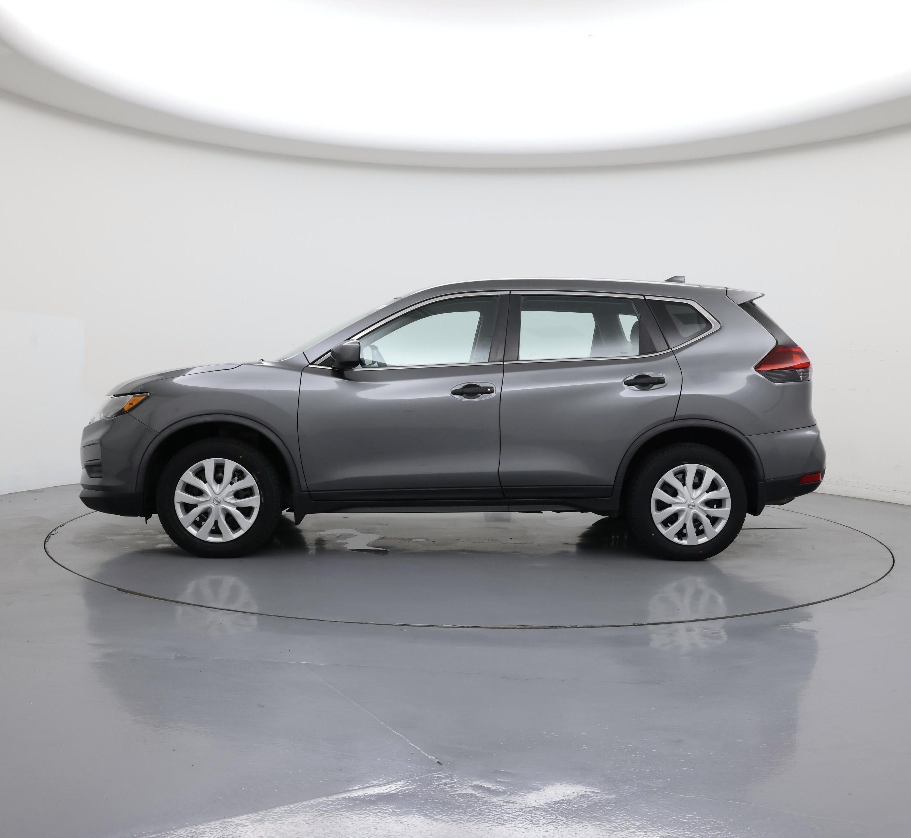 Thumbnail: 2018 Nissan Rogue - 3