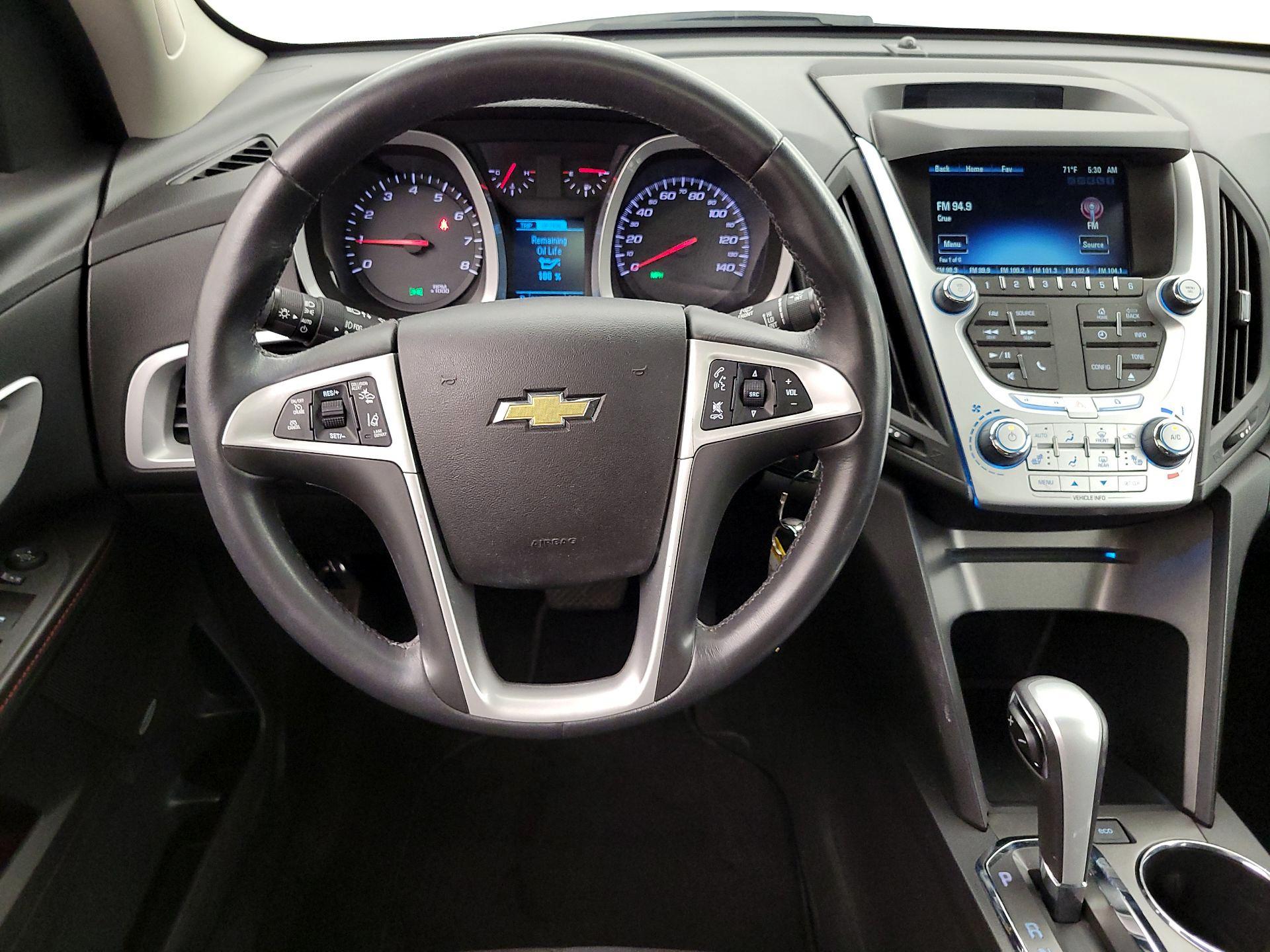 Thumbnail: 2013 Chevrolet Equinox - 10
