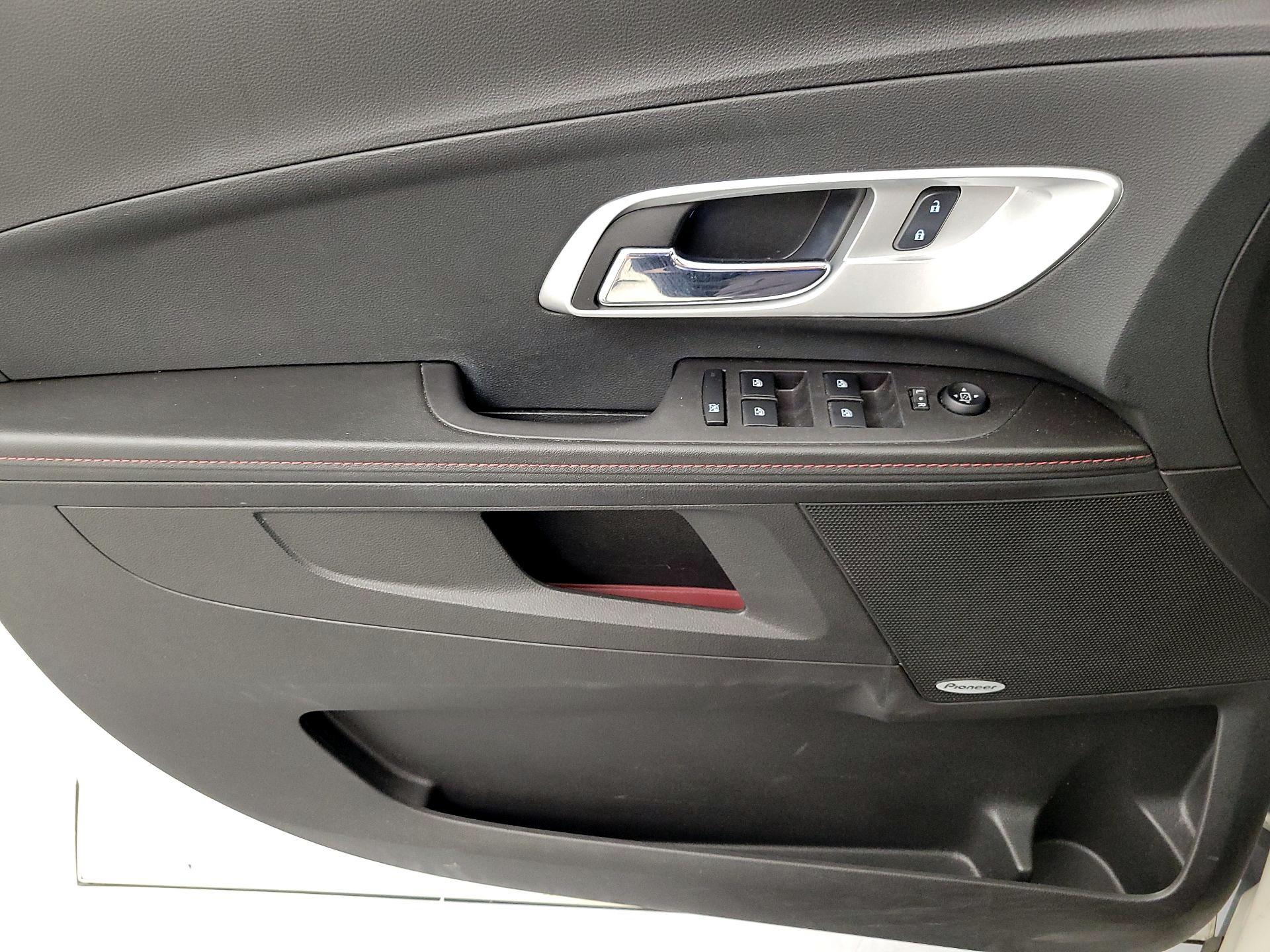 Thumbnail: 2013 Chevrolet Equinox - 12