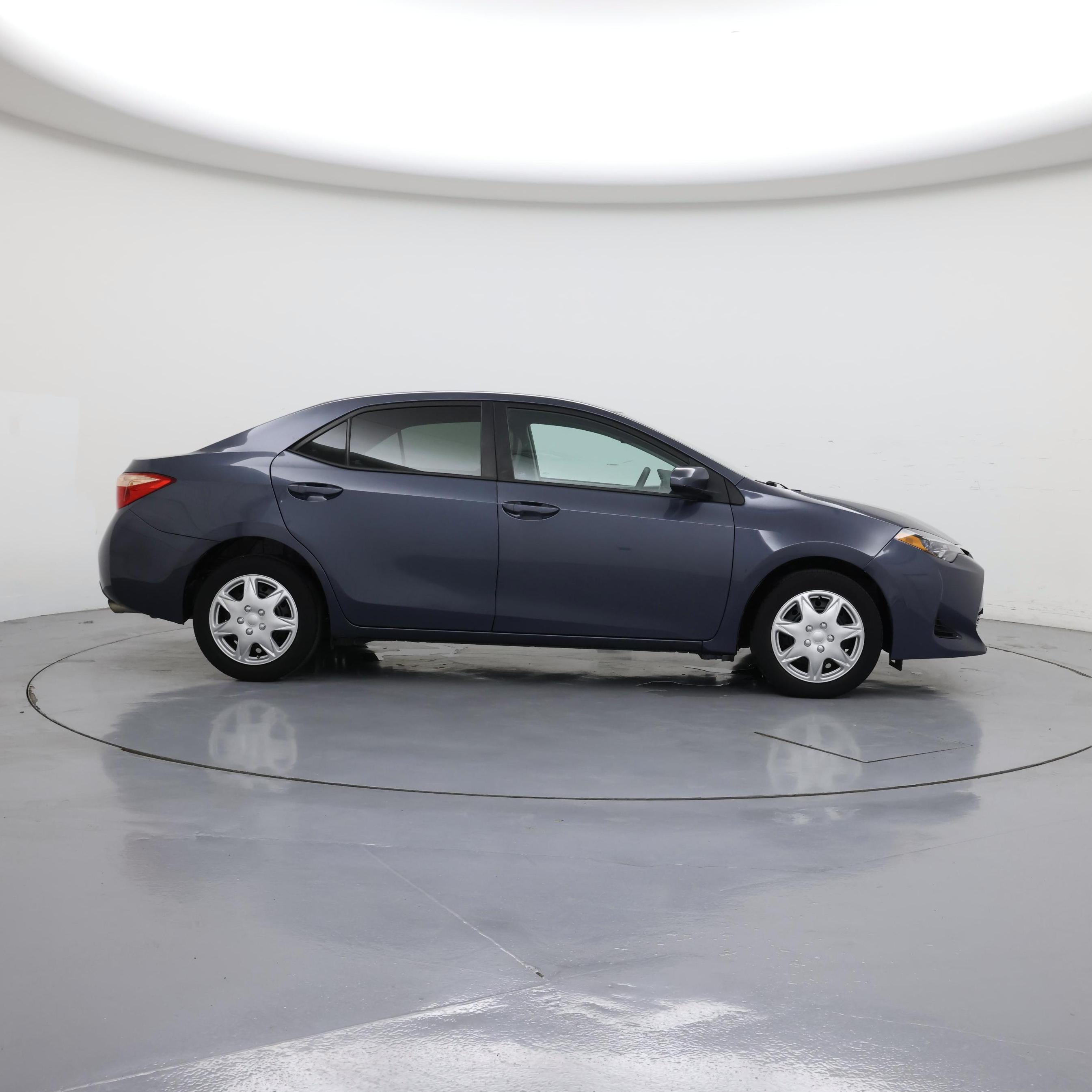 Thumbnail: 2017 Toyota Corolla - 7