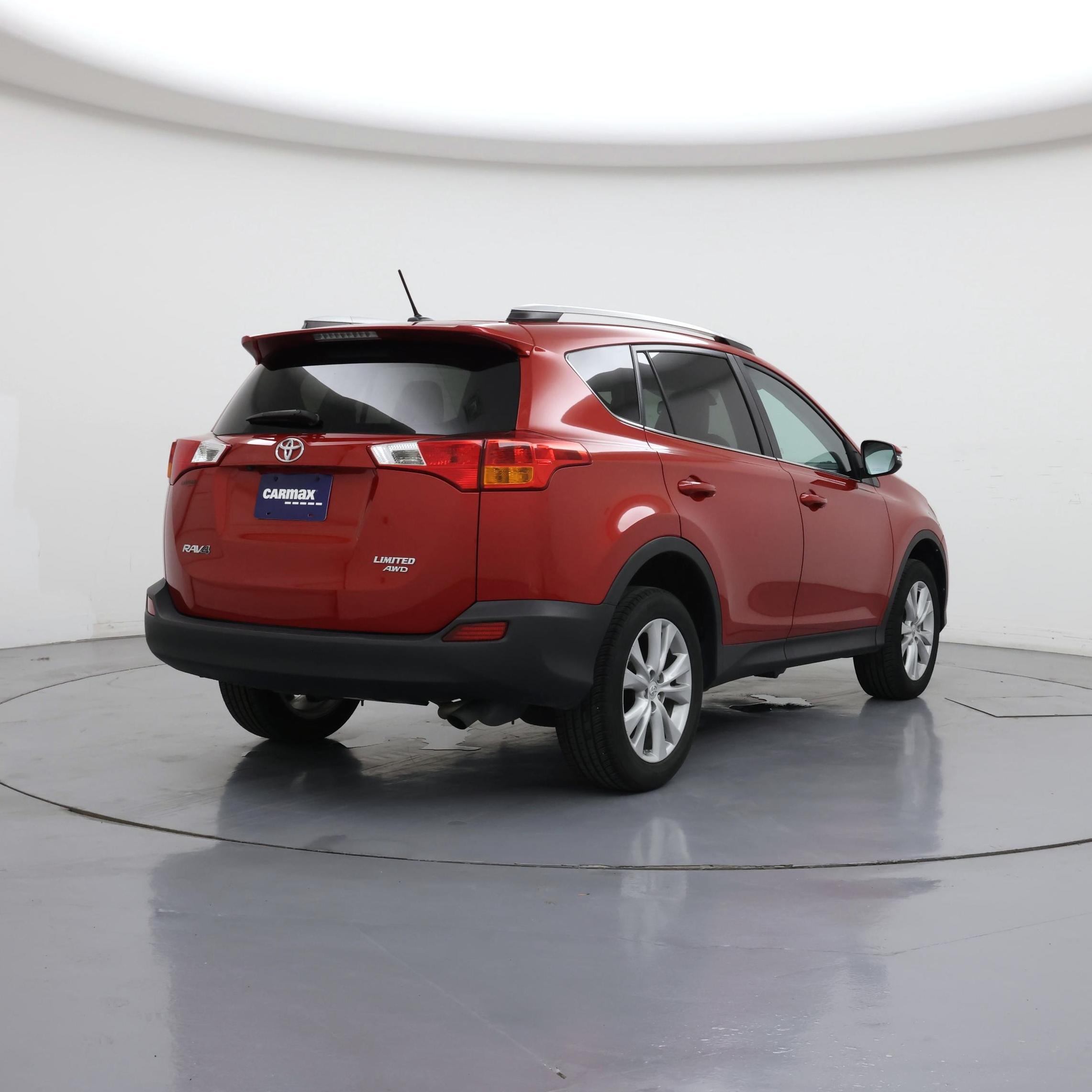 Thumbnail: 2014 Toyota RAV4 - 8