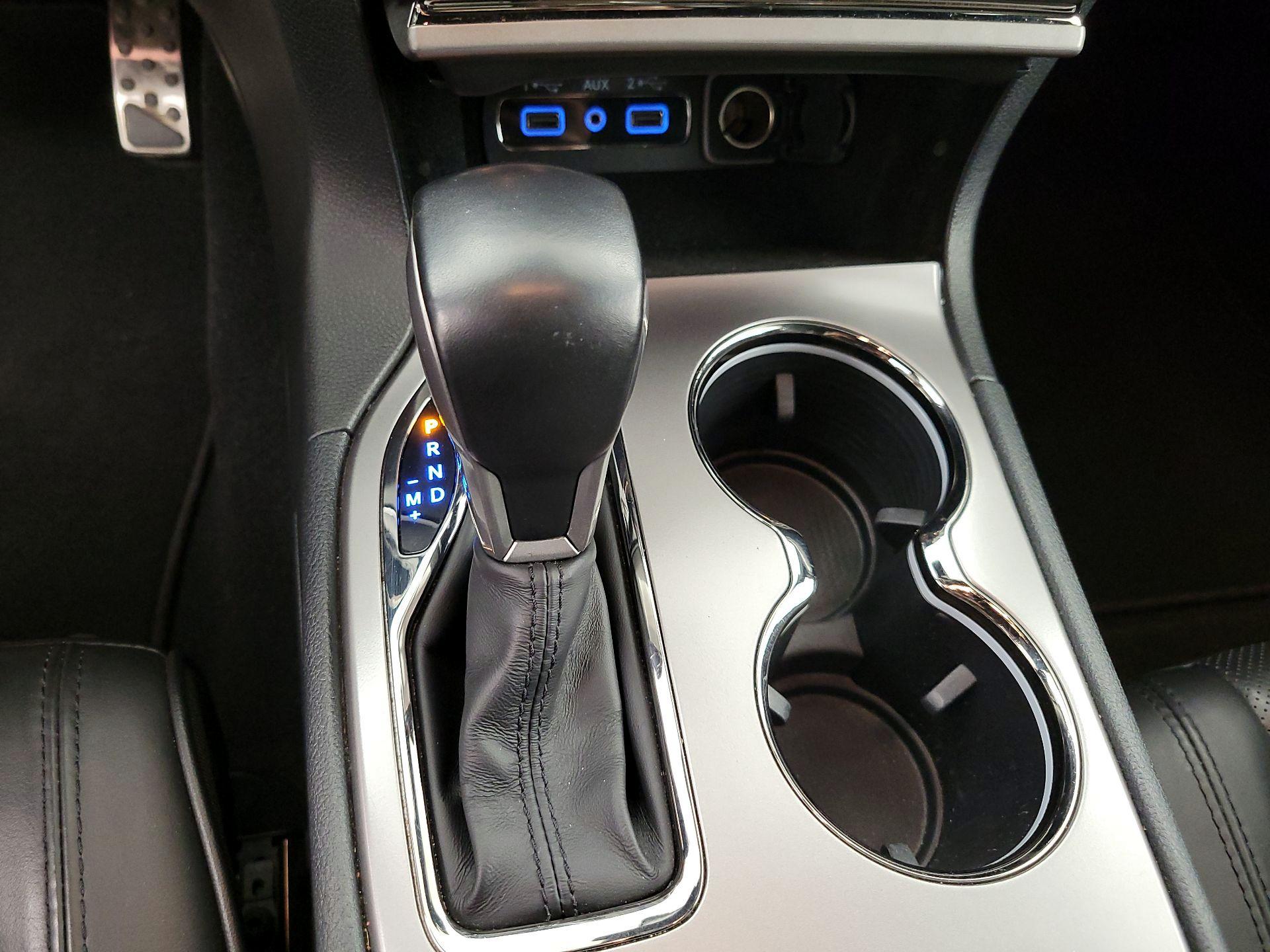 Thumbnail: 2020 Jeep Grand Cherokee - 17