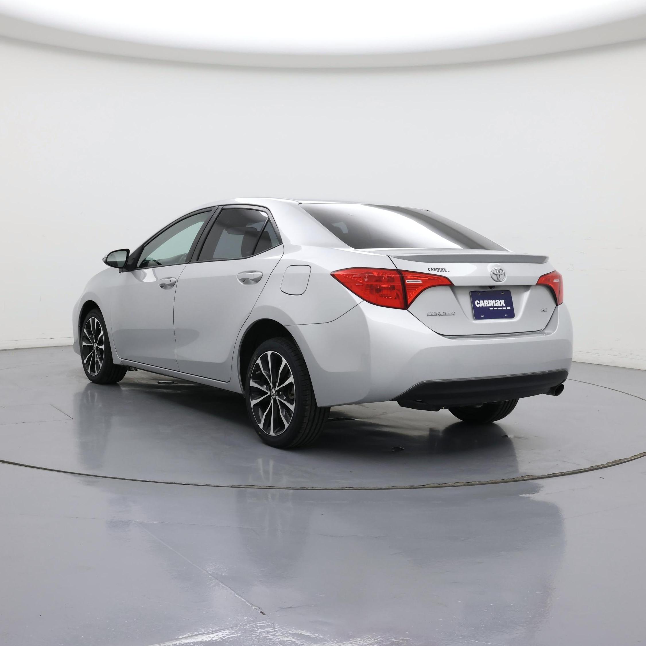 Thumbnail: 2017 Toyota Corolla - 2