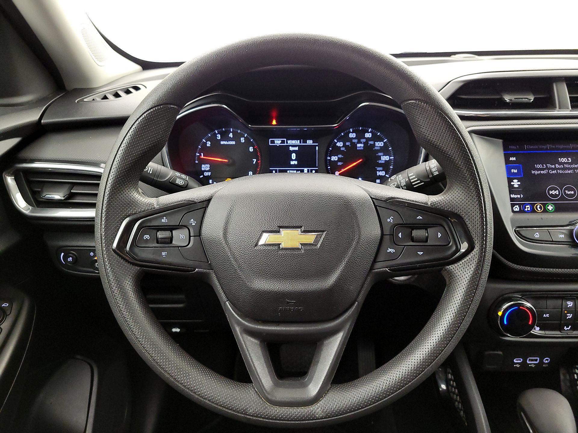 Thumbnail: 2023 Chevrolet TrailBlazer - 10