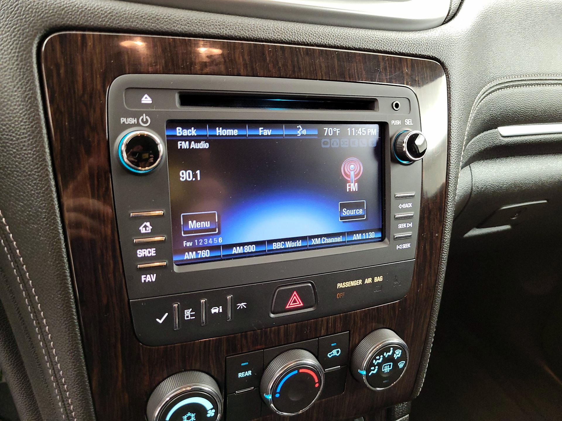 Thumbnail: 2015 Chevrolet Traverse - 15