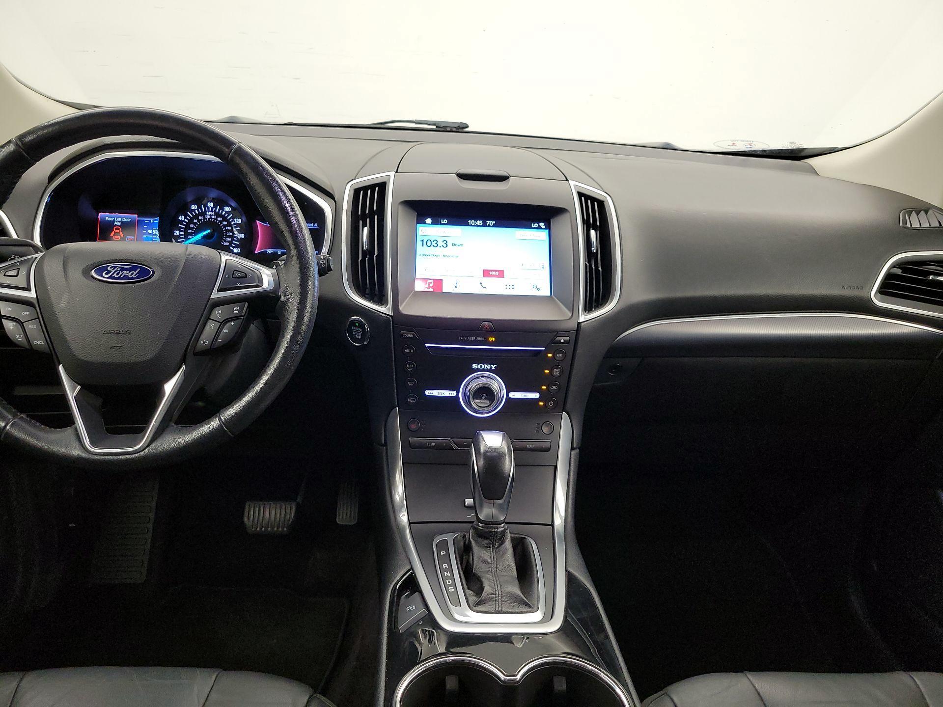 Thumbnail: 2017 Ford Edge - 9