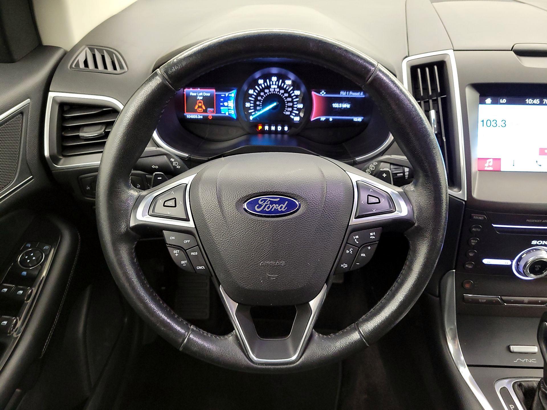 Thumbnail: 2017 Ford Edge - 10