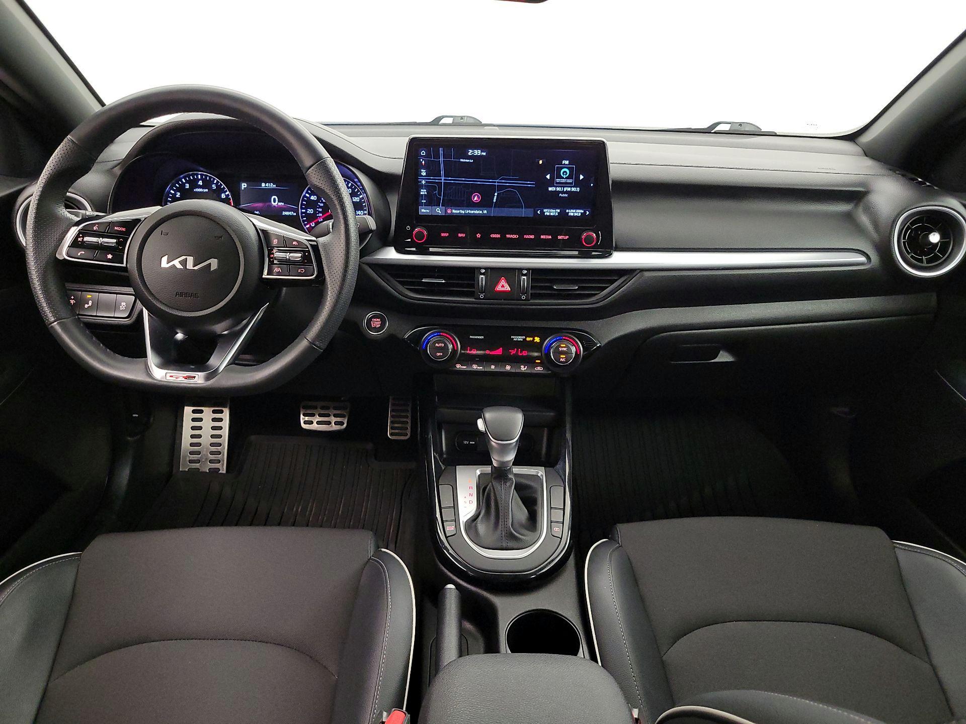 Thumbnail: 2023 Kia Forte - 9