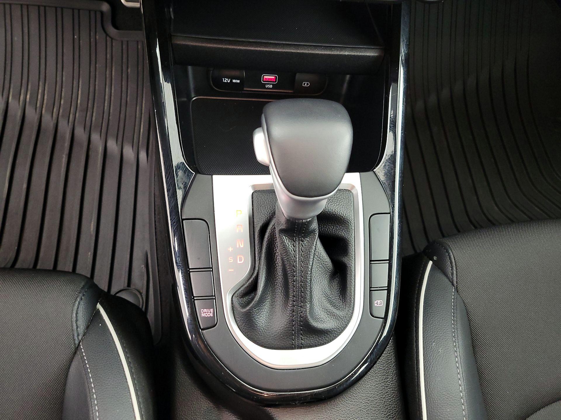 Thumbnail: 2023 Kia Forte - 18