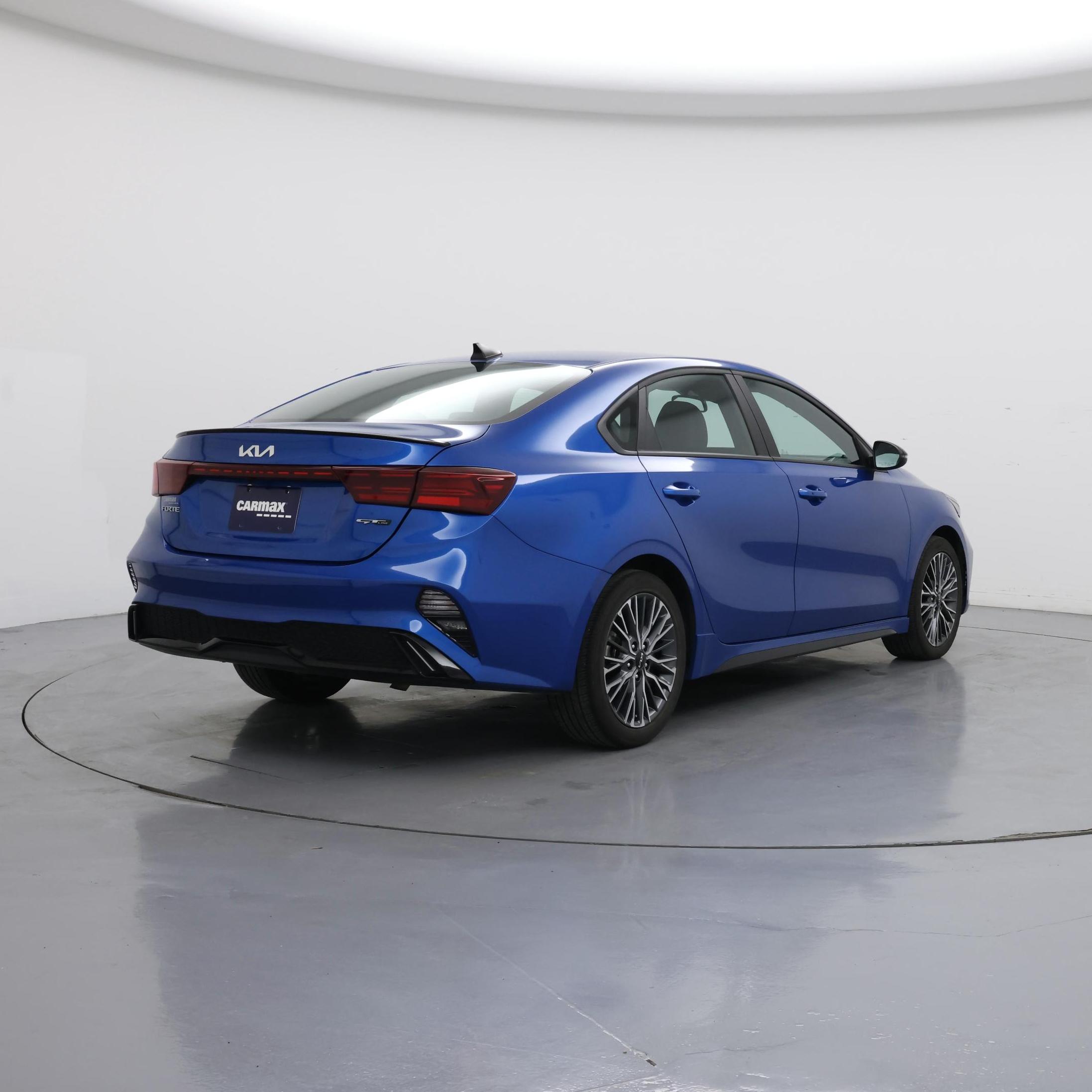 Thumbnail: 2023 Kia Forte - 8