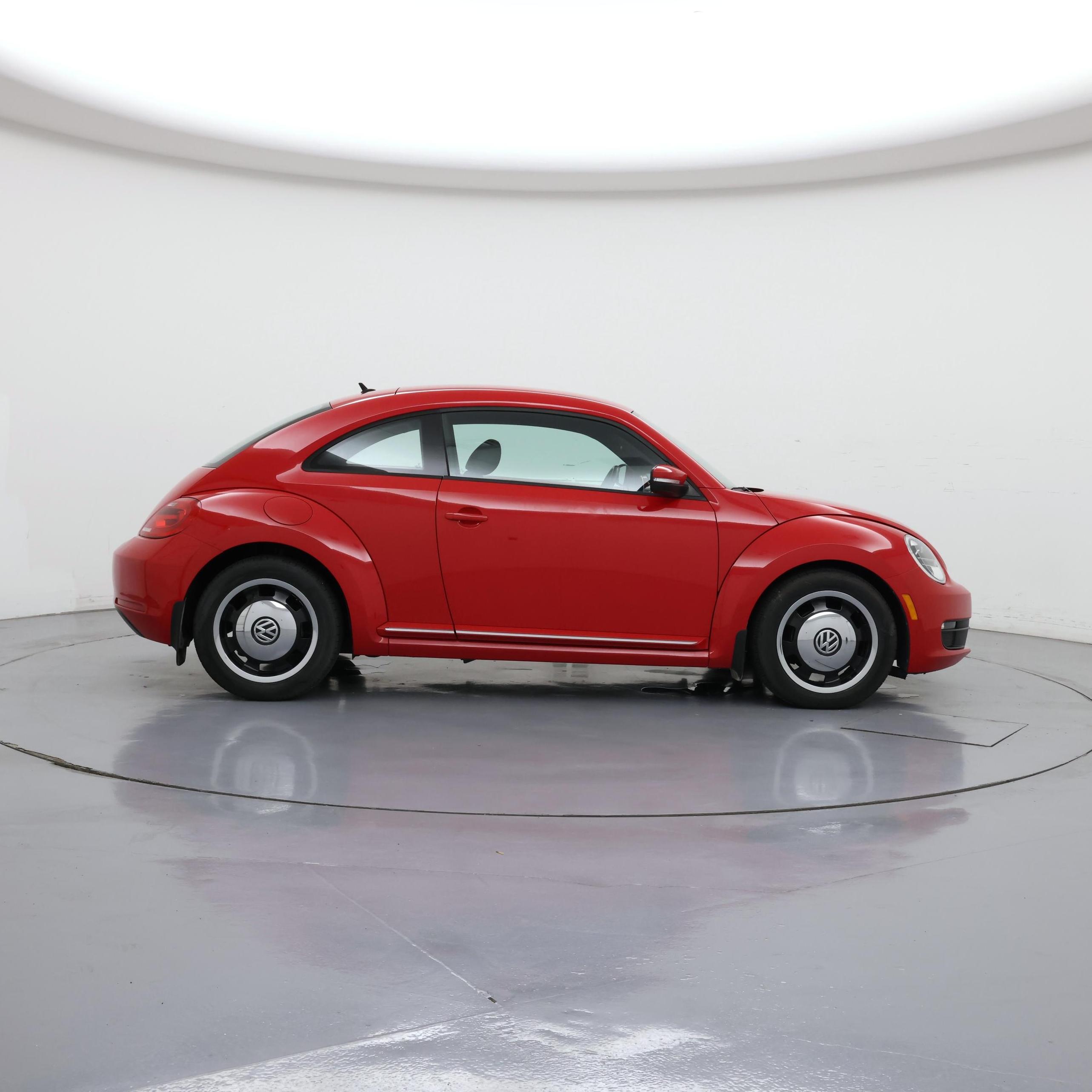Thumbnail: 2013 Volkswagen Beetle - 7