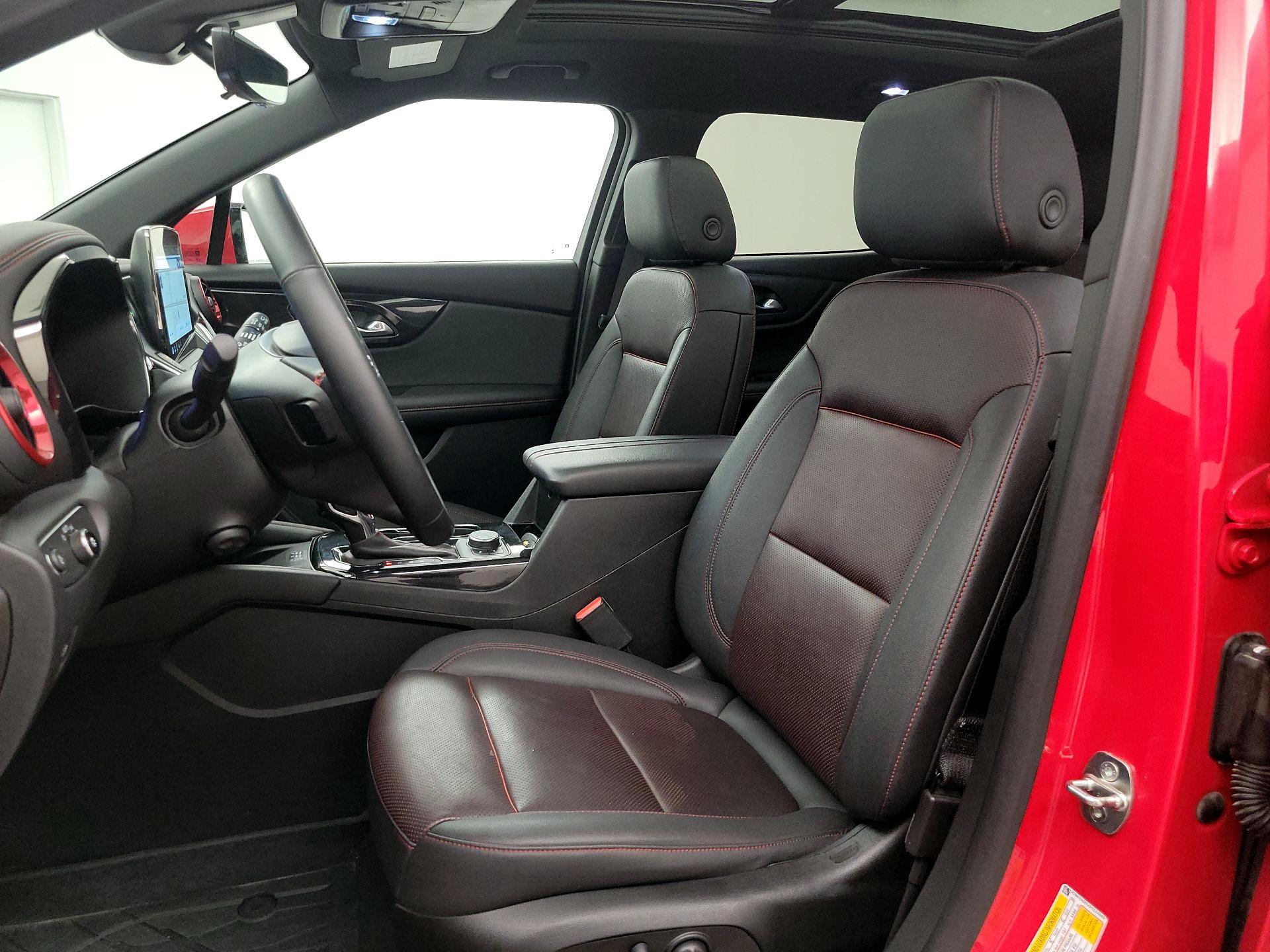 Thumbnail: 2023 Chevrolet Blazer - 11