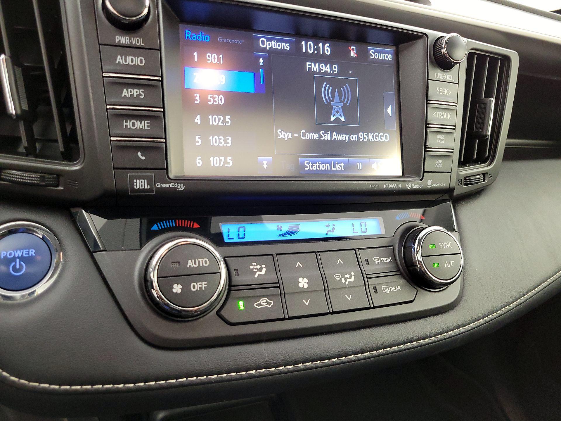 Thumbnail: 2017 Toyota RAV4 - 15