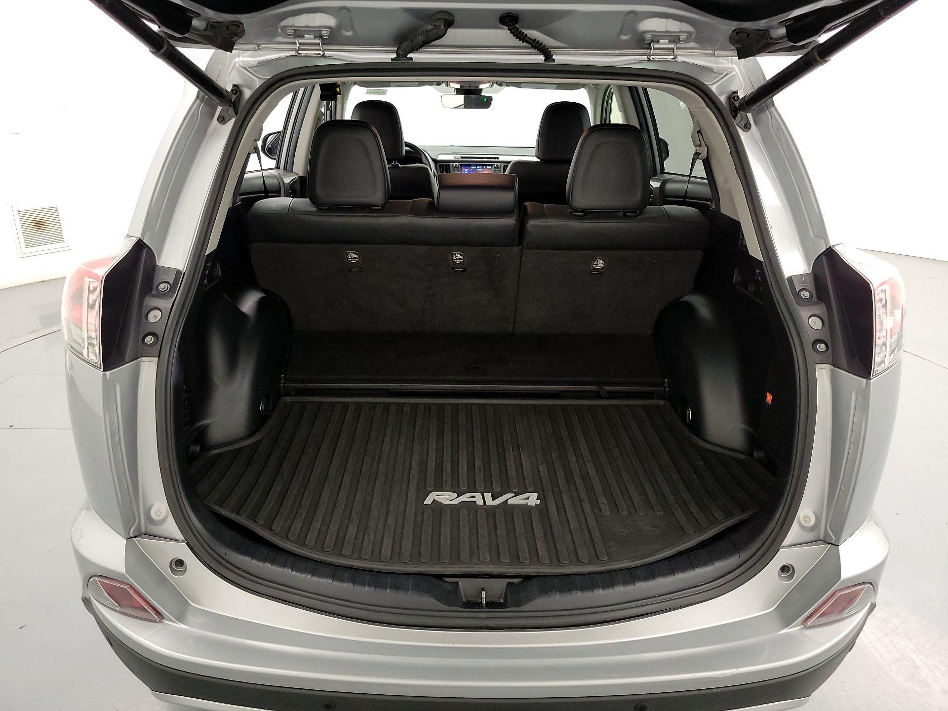 Thumbnail: 2017 Toyota RAV4 - 19