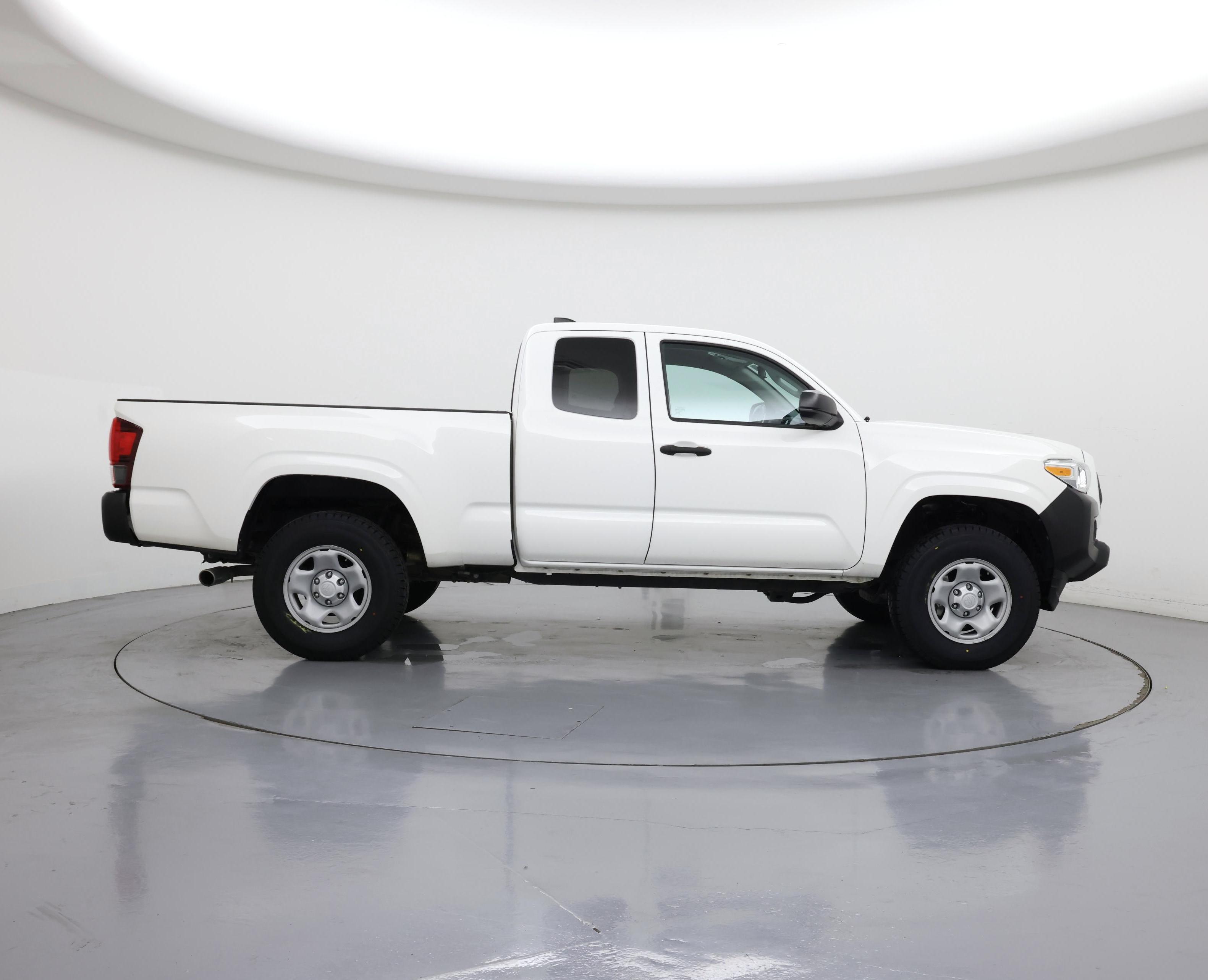 Thumbnail: 2021 Toyota Tacoma - 7