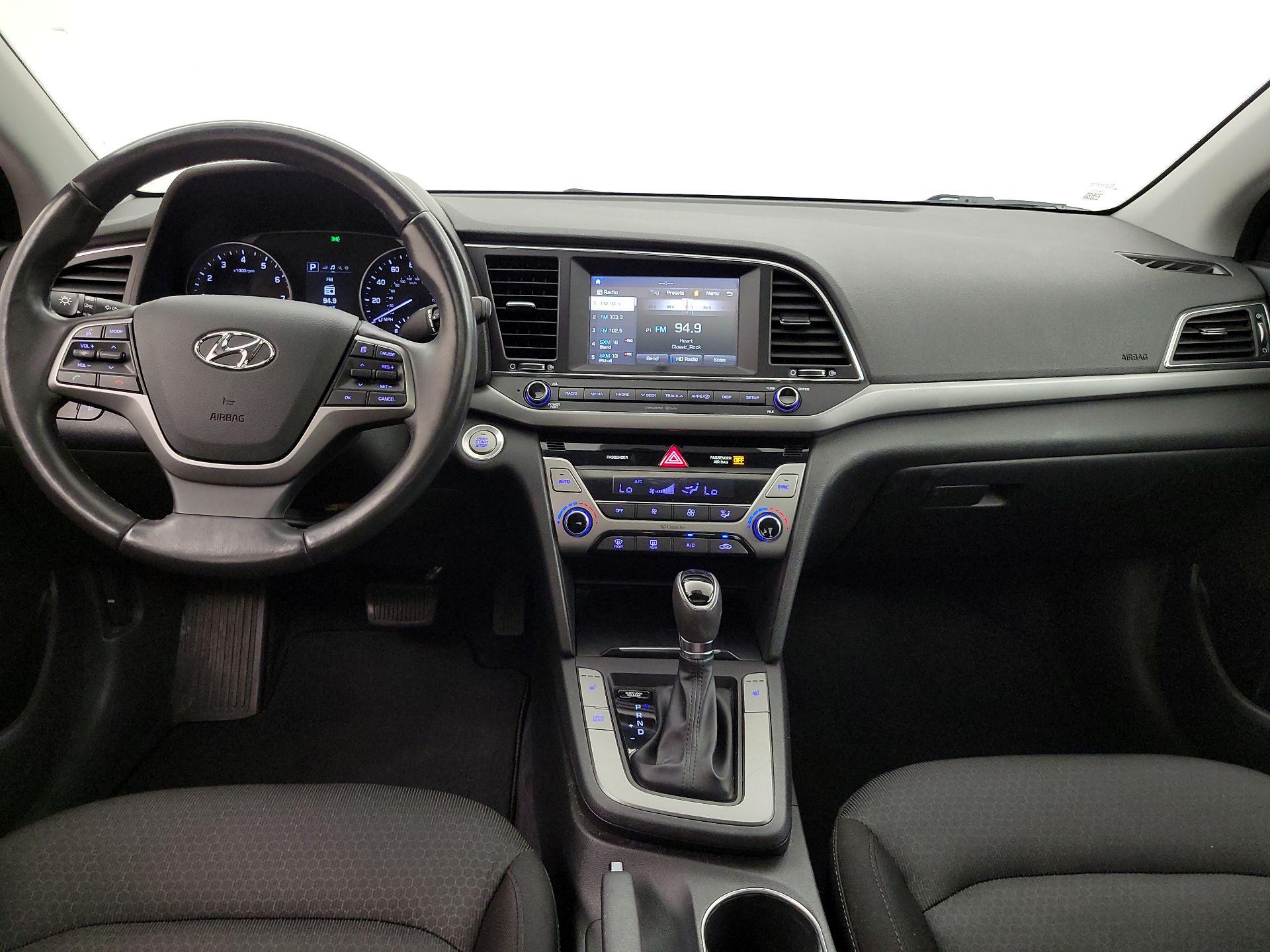 Thumbnail: 2017 Hyundai Elantra - 9