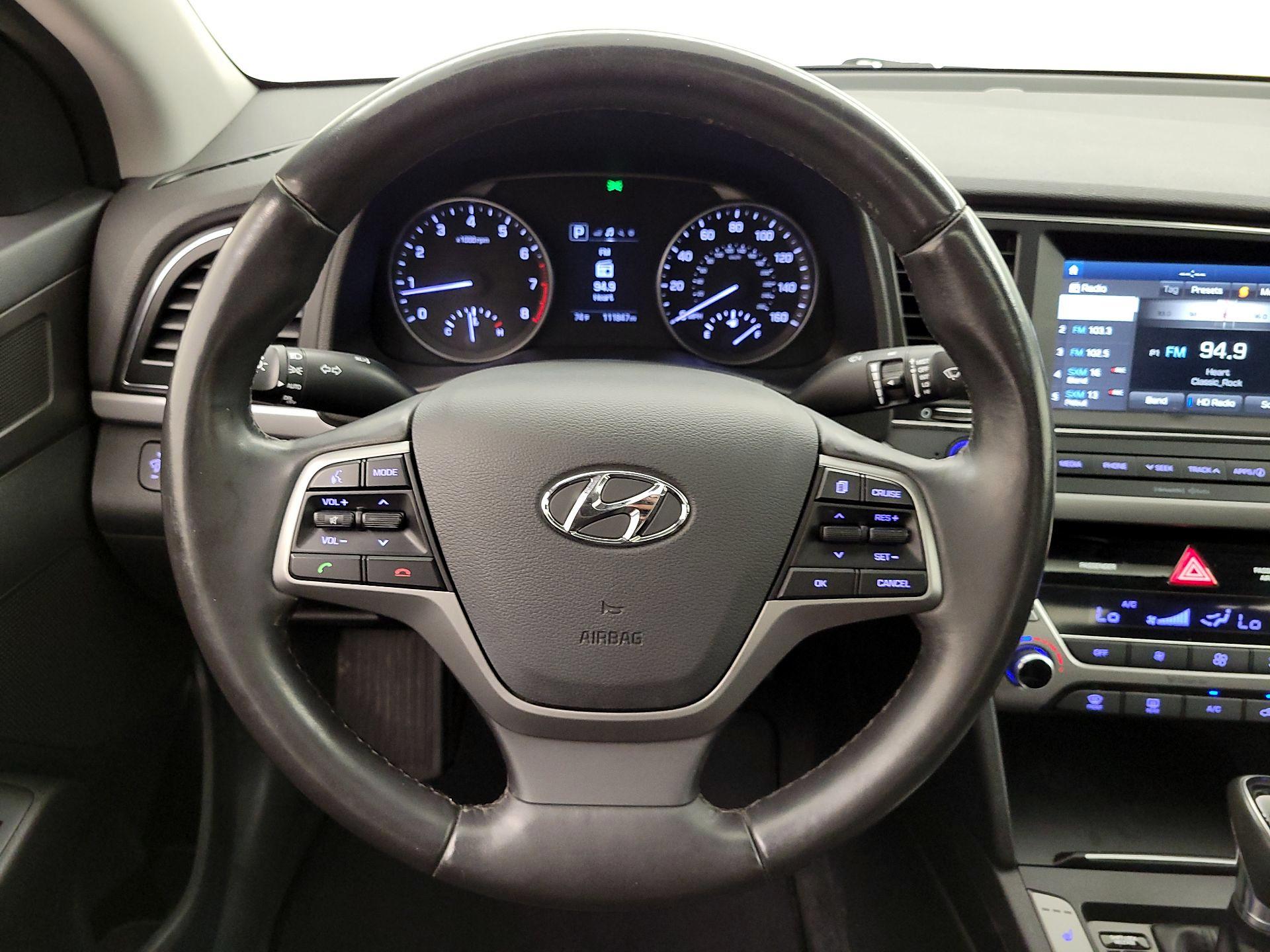 Thumbnail: 2017 Hyundai Elantra - 10