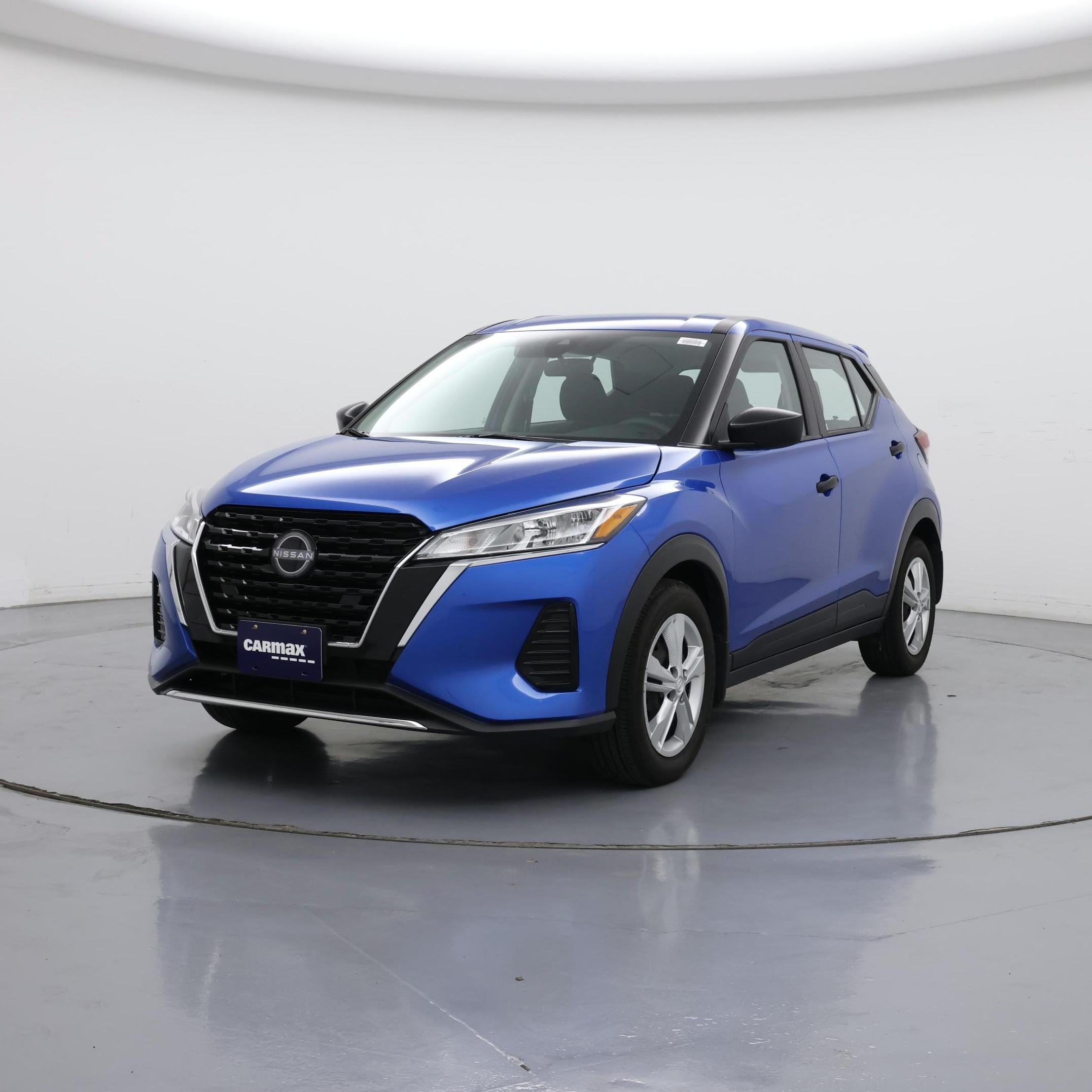 Thumbnail: 2023 Nissan Kicks - 4