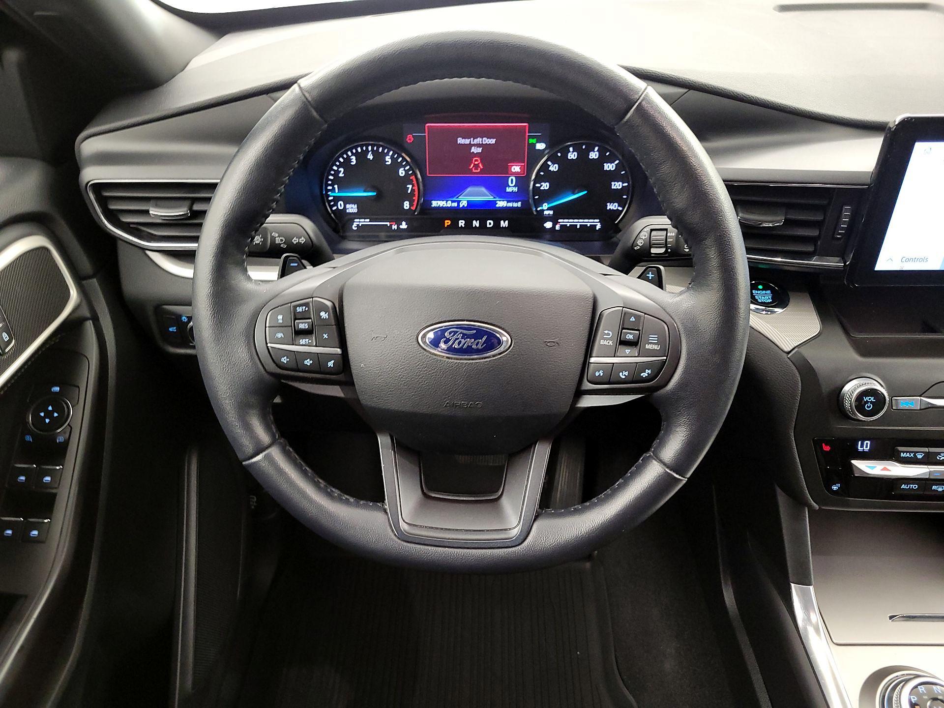 Thumbnail: 2020 Ford Explorer - 10