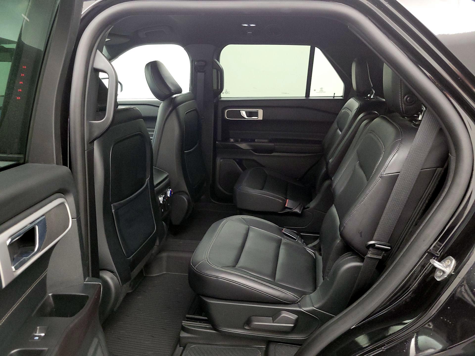 Thumbnail: 2020 Ford Explorer - 20