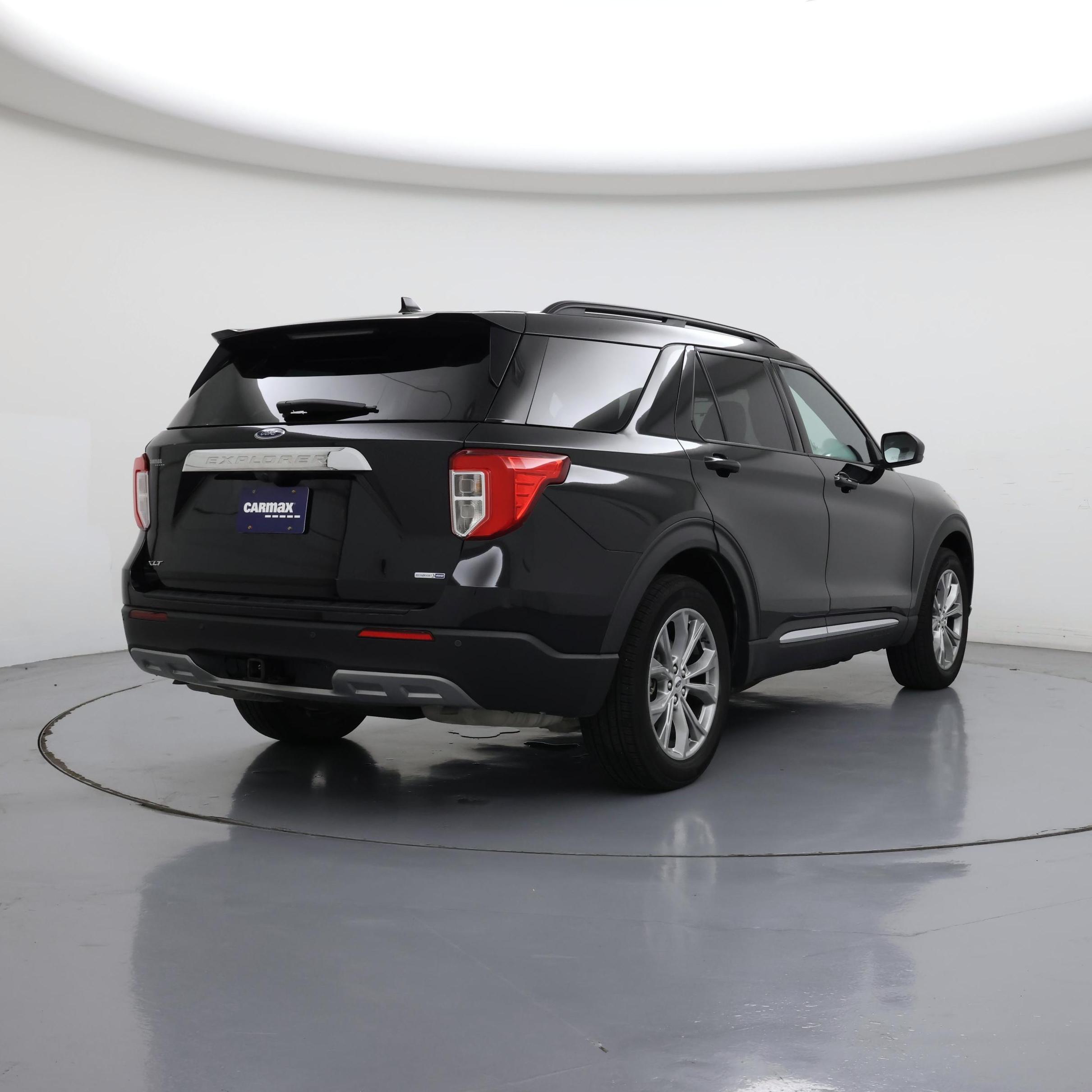 Thumbnail: 2020 Ford Explorer - 8