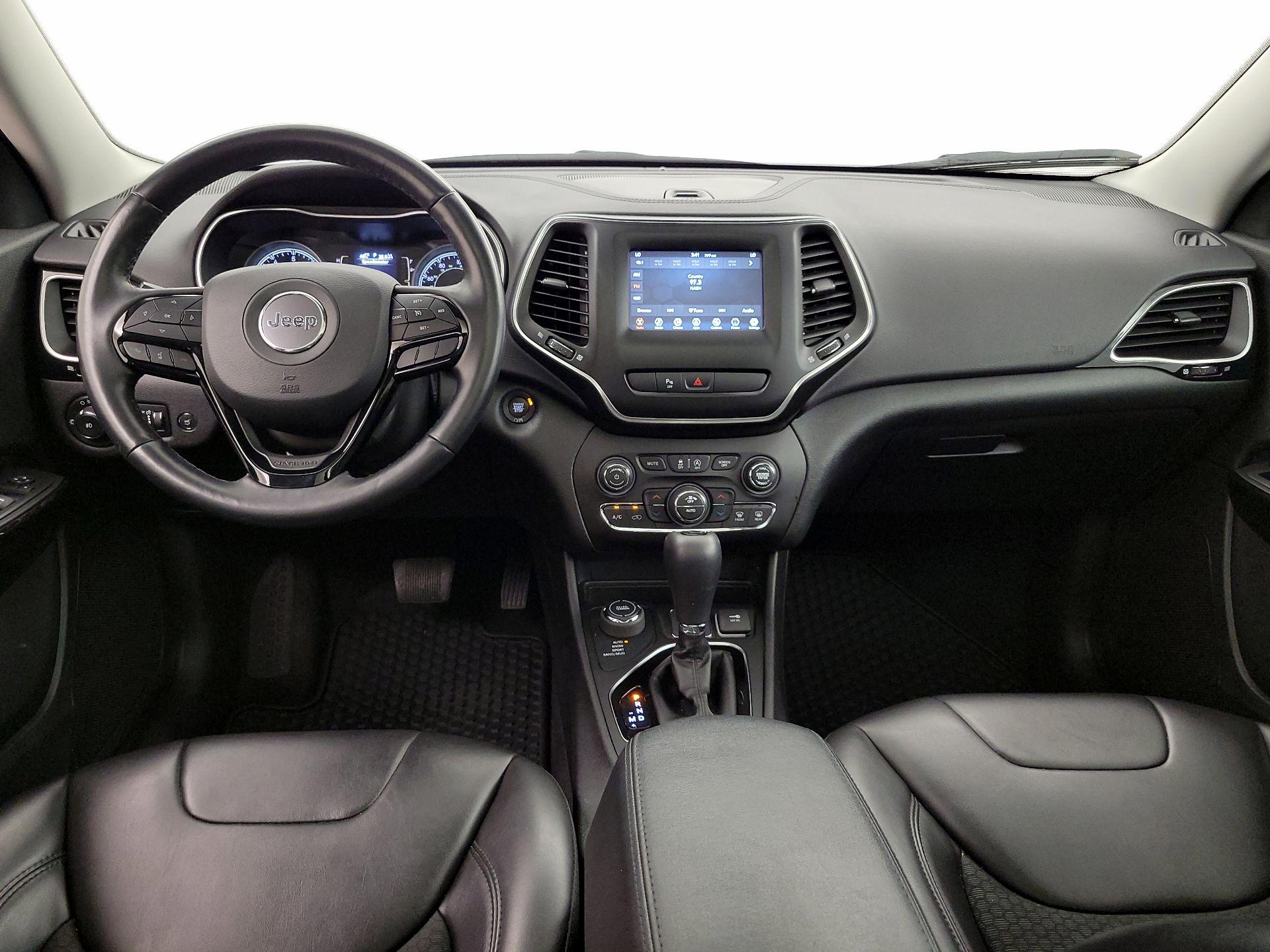 Thumbnail: 2019 Jeep Cherokee - 9