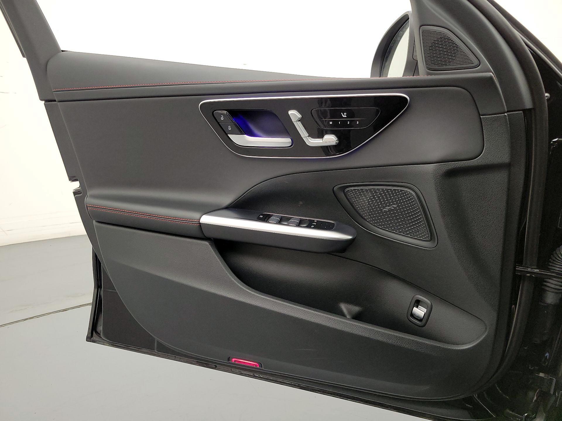 Thumbnail: 2024 Mercedes-Benz C-Class - 12