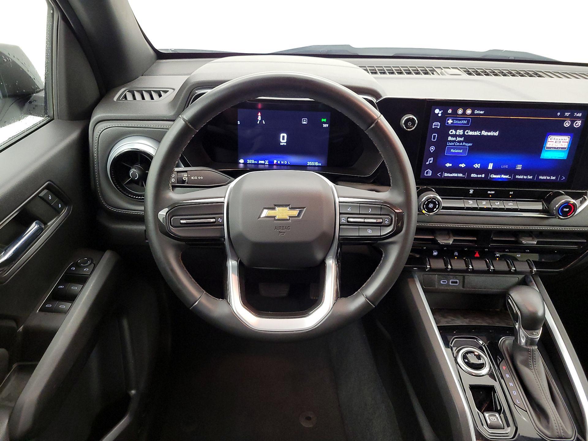 Thumbnail: 2023 Chevrolet Colorado - 10