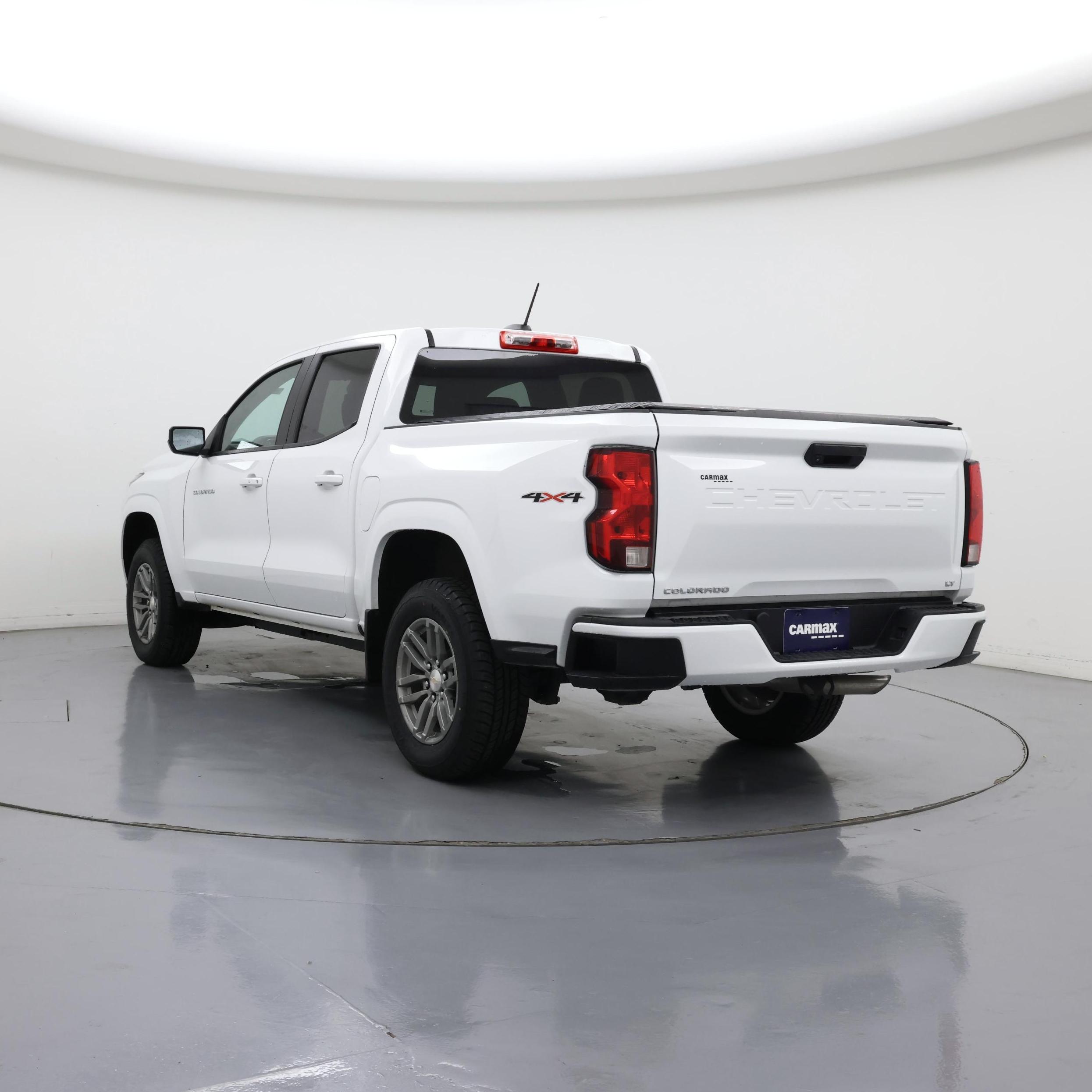 Thumbnail: 2023 Chevrolet Colorado - 2