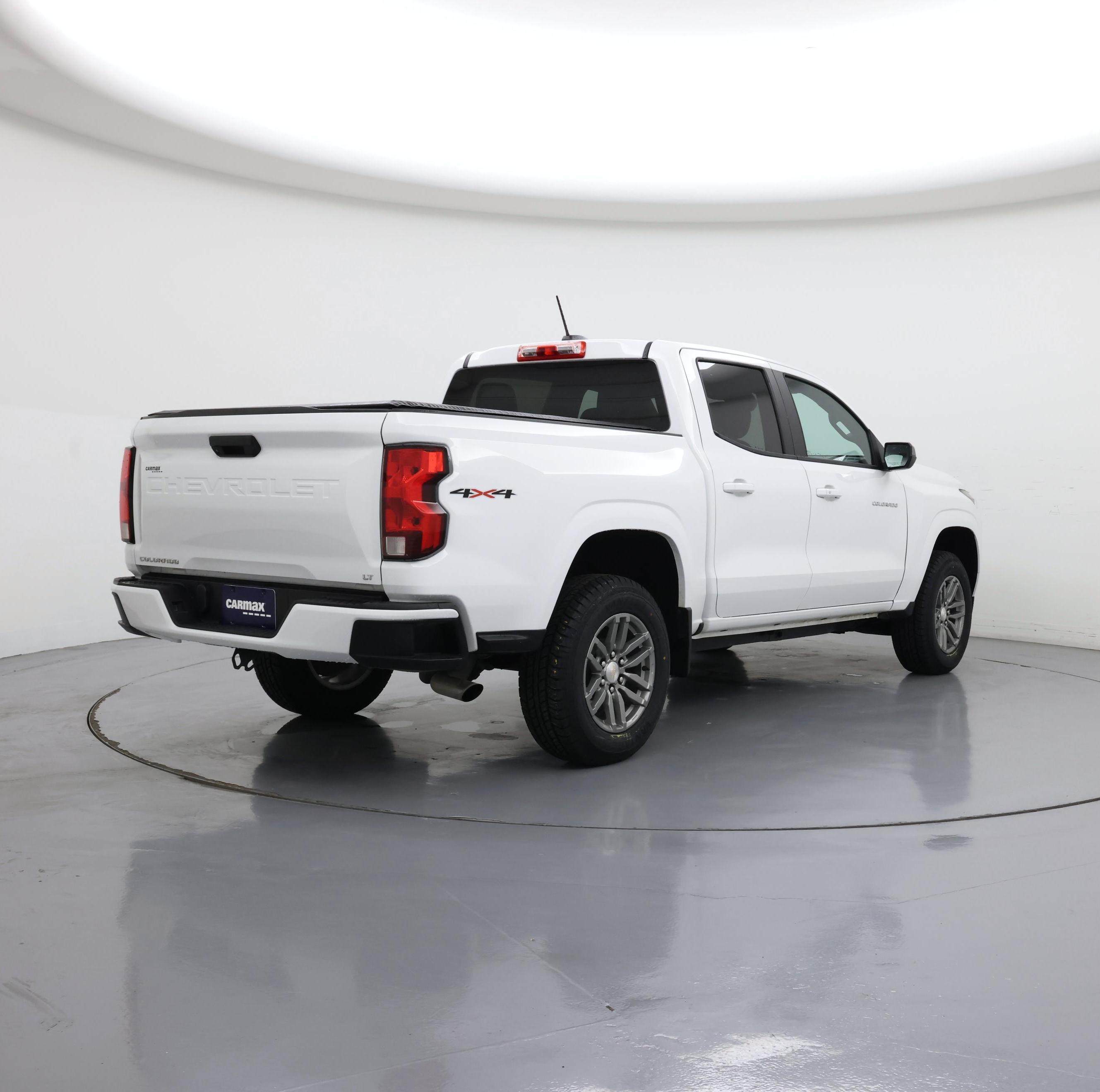 Thumbnail: 2023 Chevrolet Colorado - 8