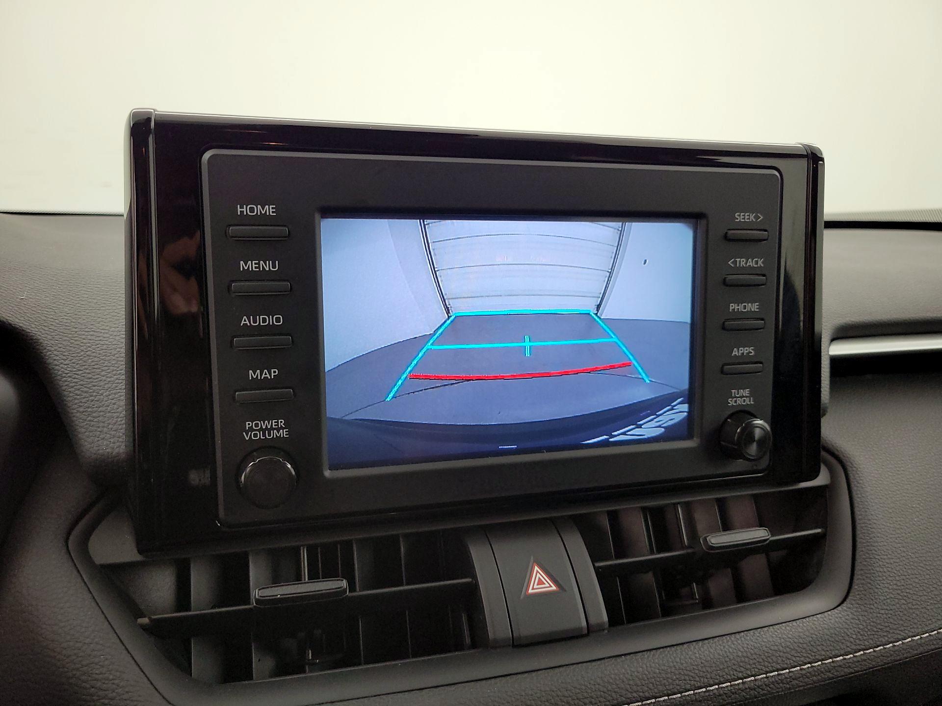 Thumbnail: 2019 Toyota RAV4 - 13