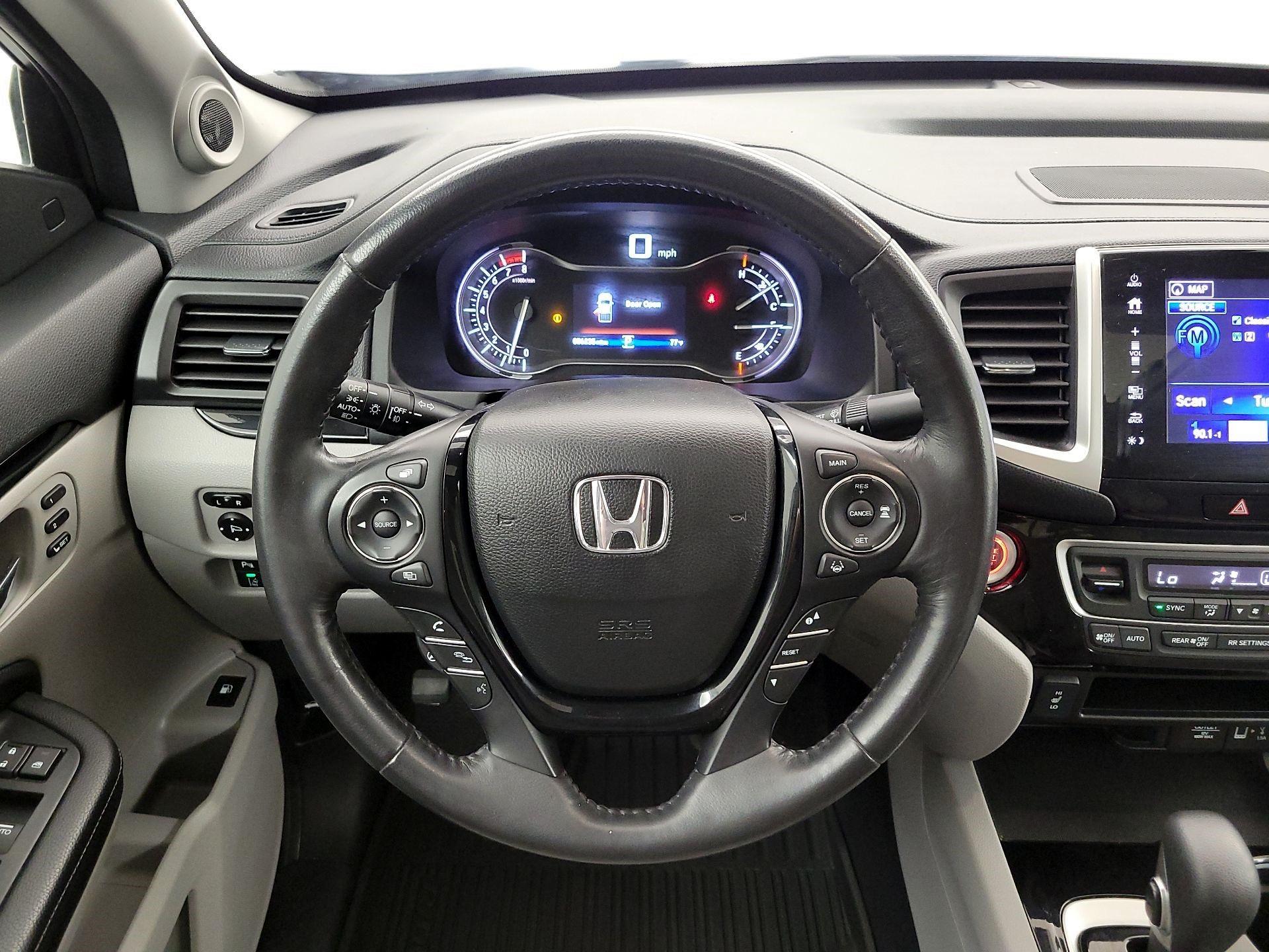 Thumbnail: 2019 Honda Ridgeline - 10