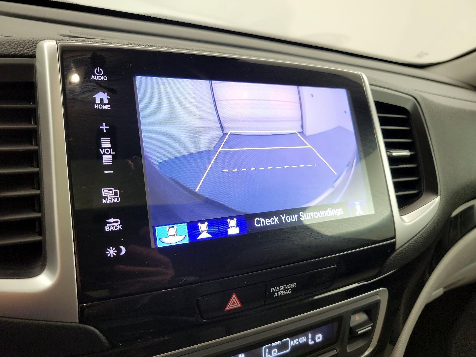 Thumbnail: 2019 Honda Ridgeline - 15