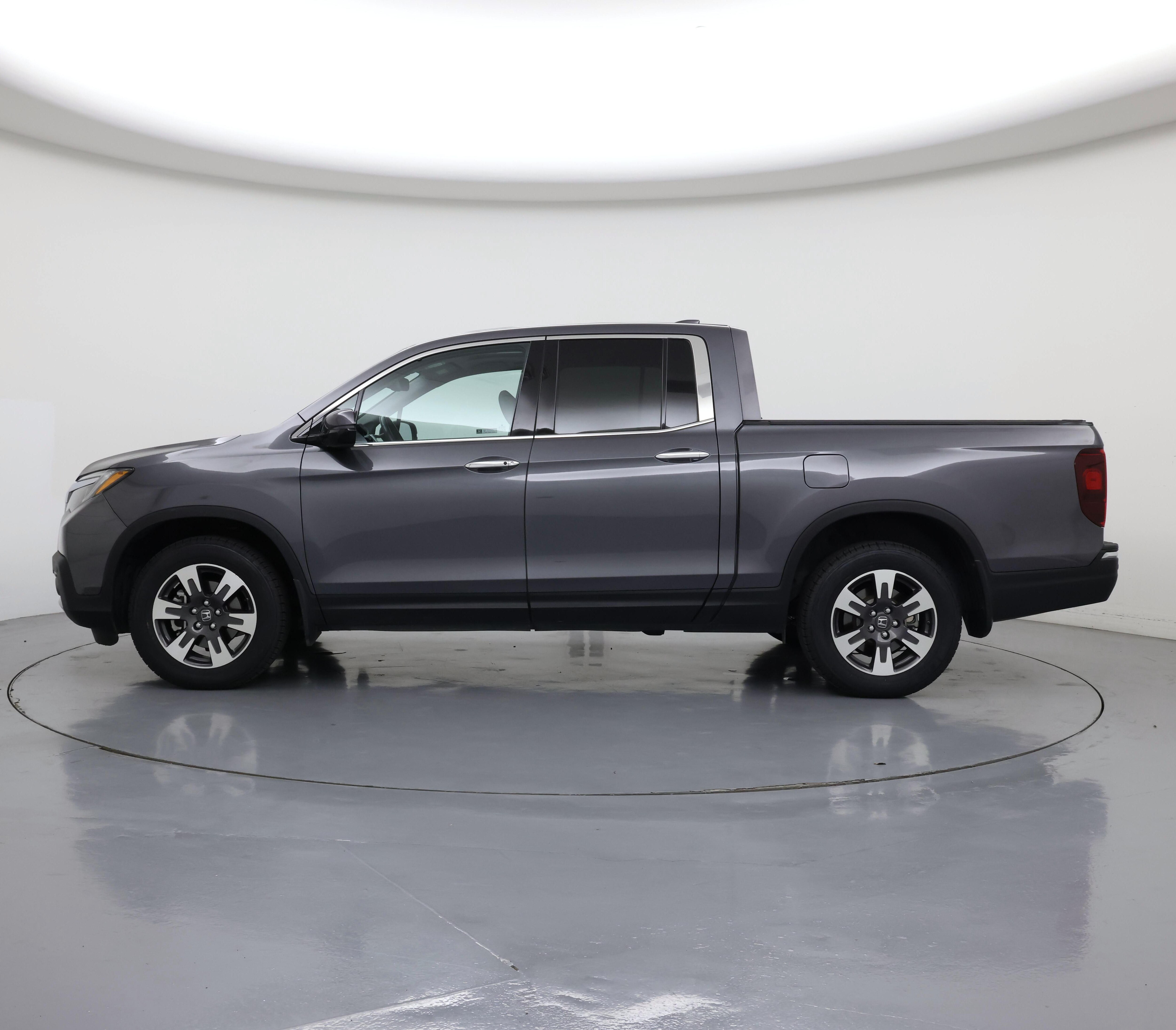 Thumbnail: 2019 Honda Ridgeline - 3