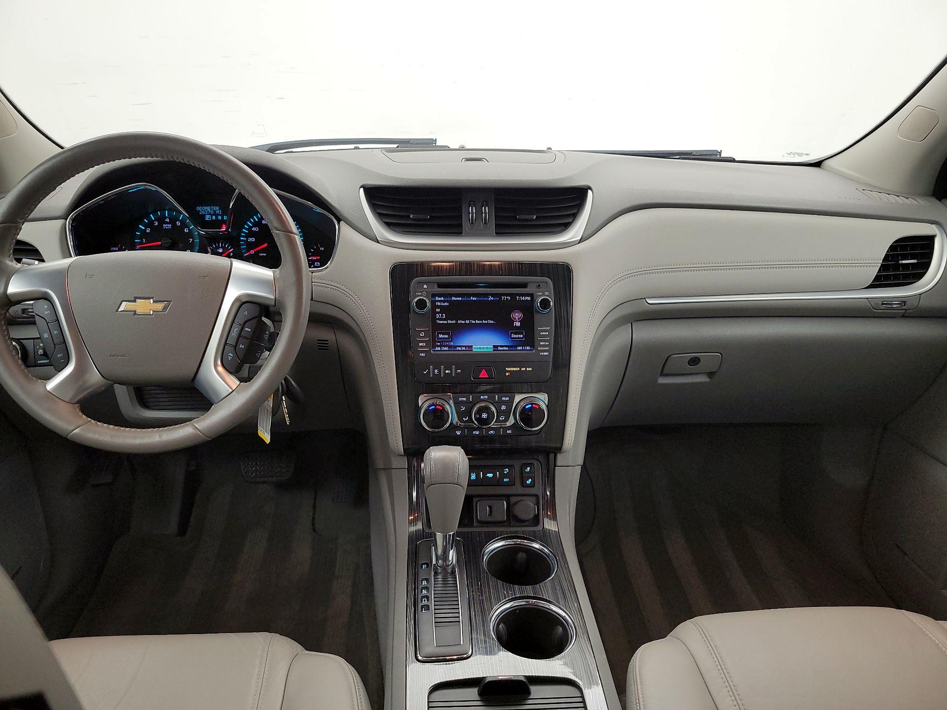 Thumbnail: 2016 Chevrolet Traverse - 9