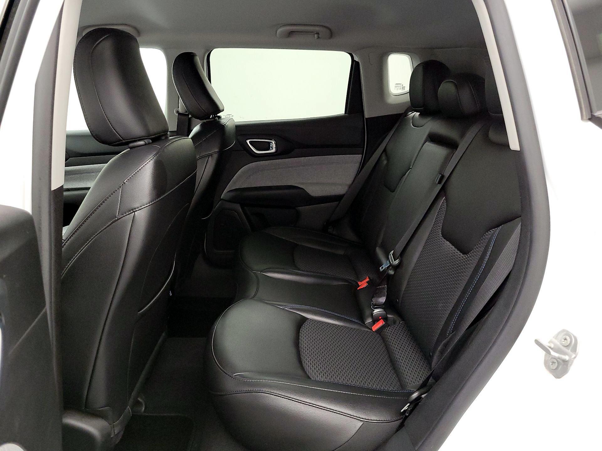 Thumbnail: 2022 Jeep Compass - 18